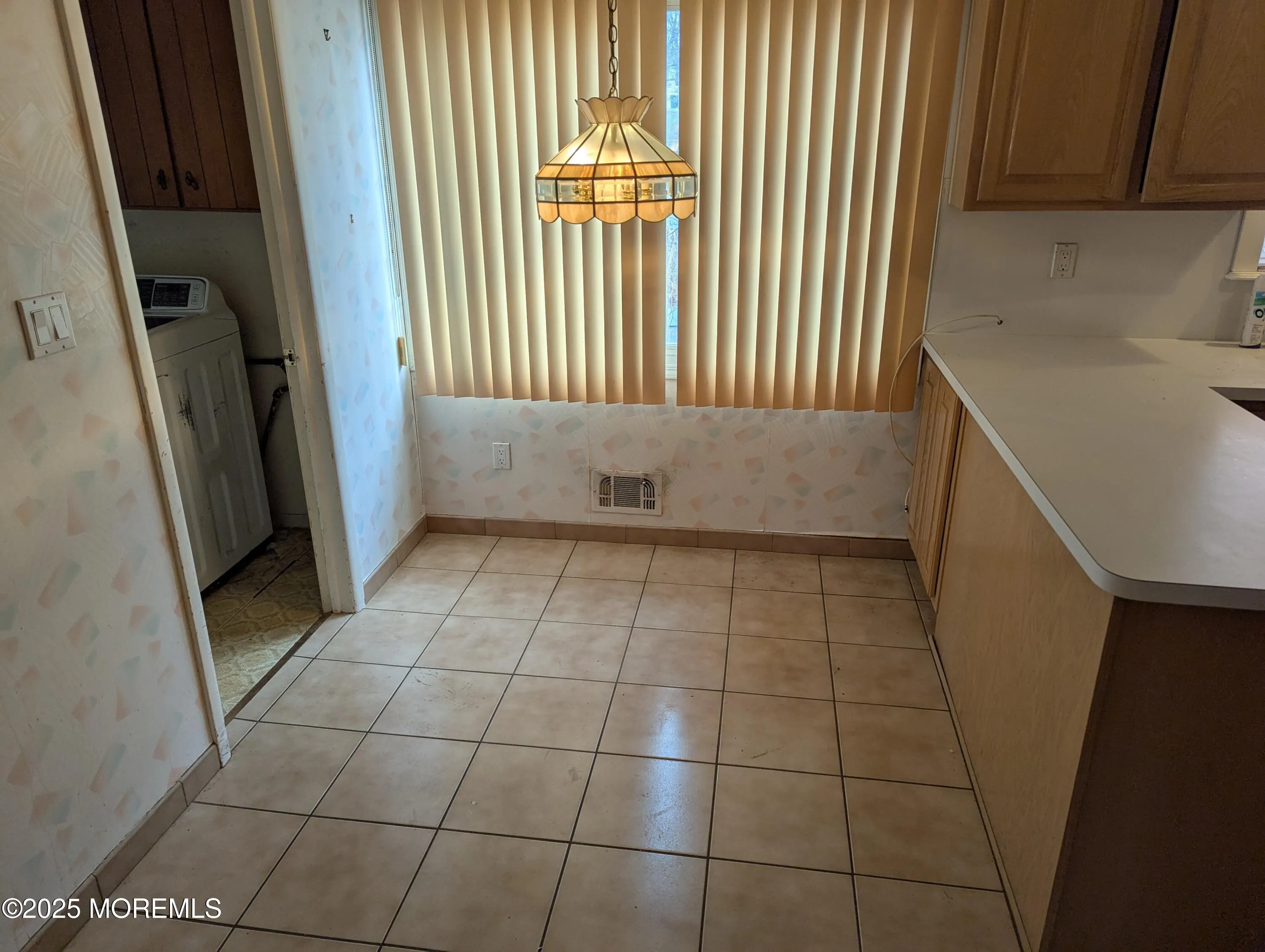 Morganville, New Jersey 07751, United States, 5 Bedrooms Bedrooms, ,2 BathroomsBathrooms,Residential,Pending,103881