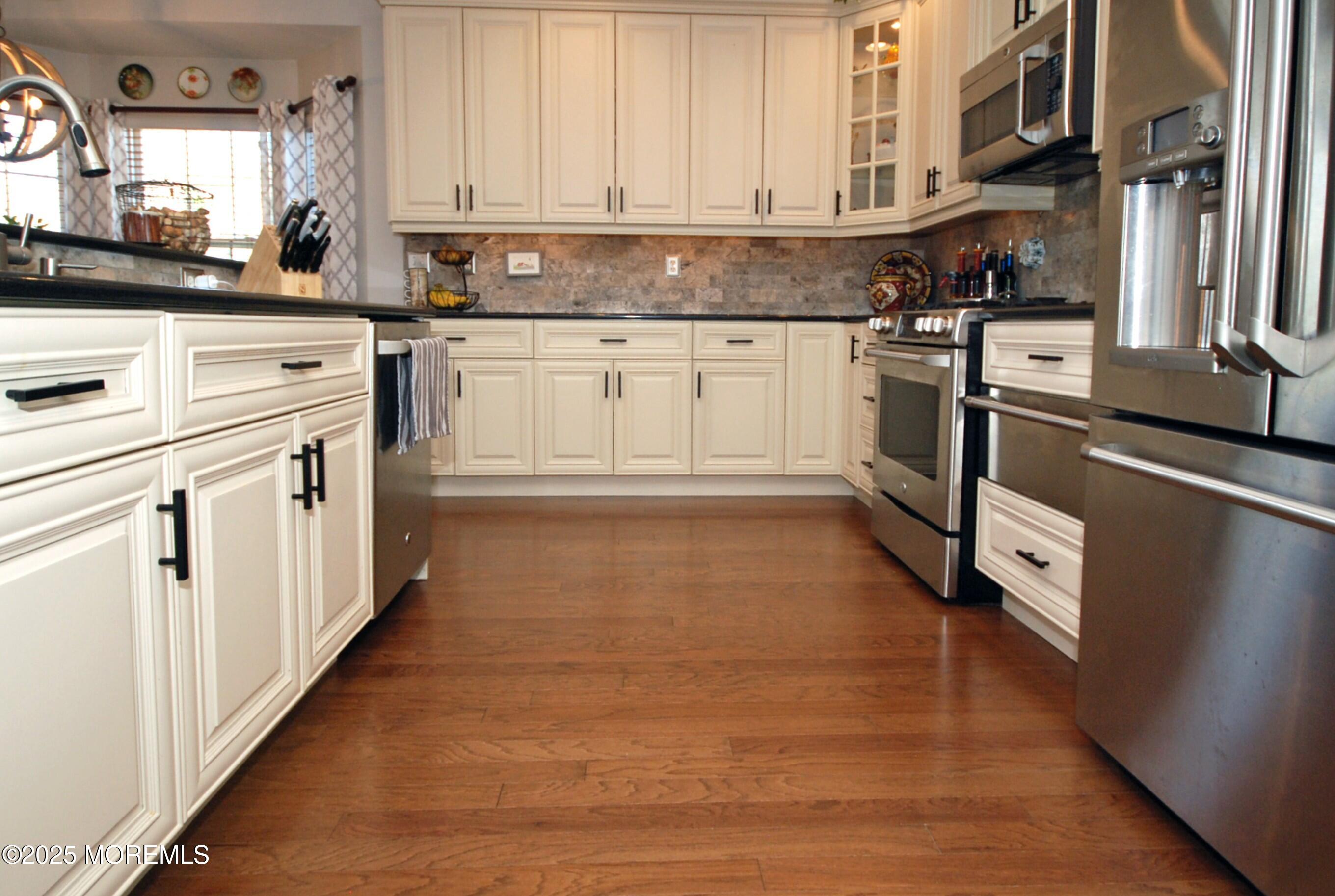 64 Minuteman Circle, Allentown, New Jersey image 20