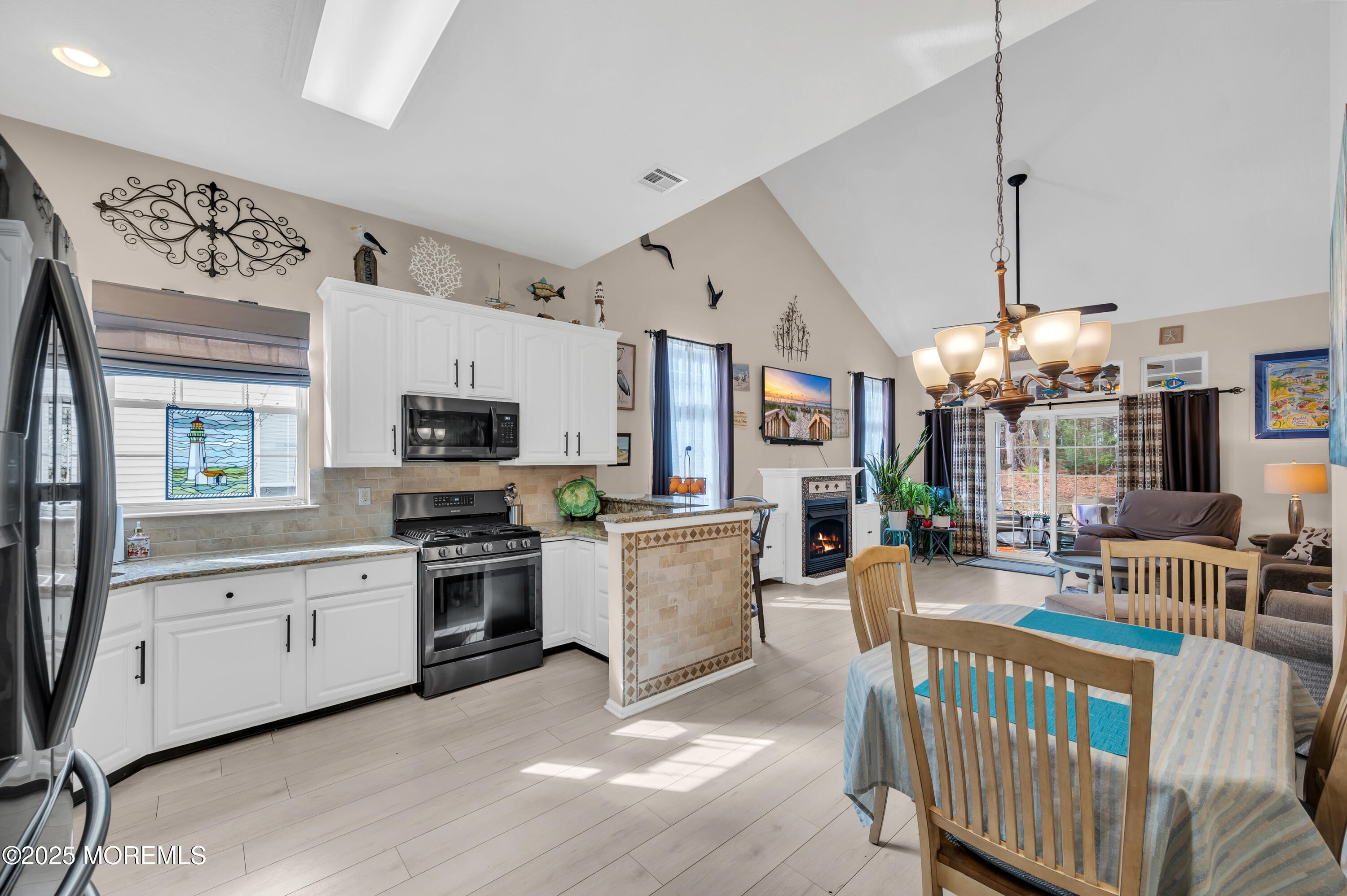15 Amberlands Court, Lakewood, New Jersey image 19