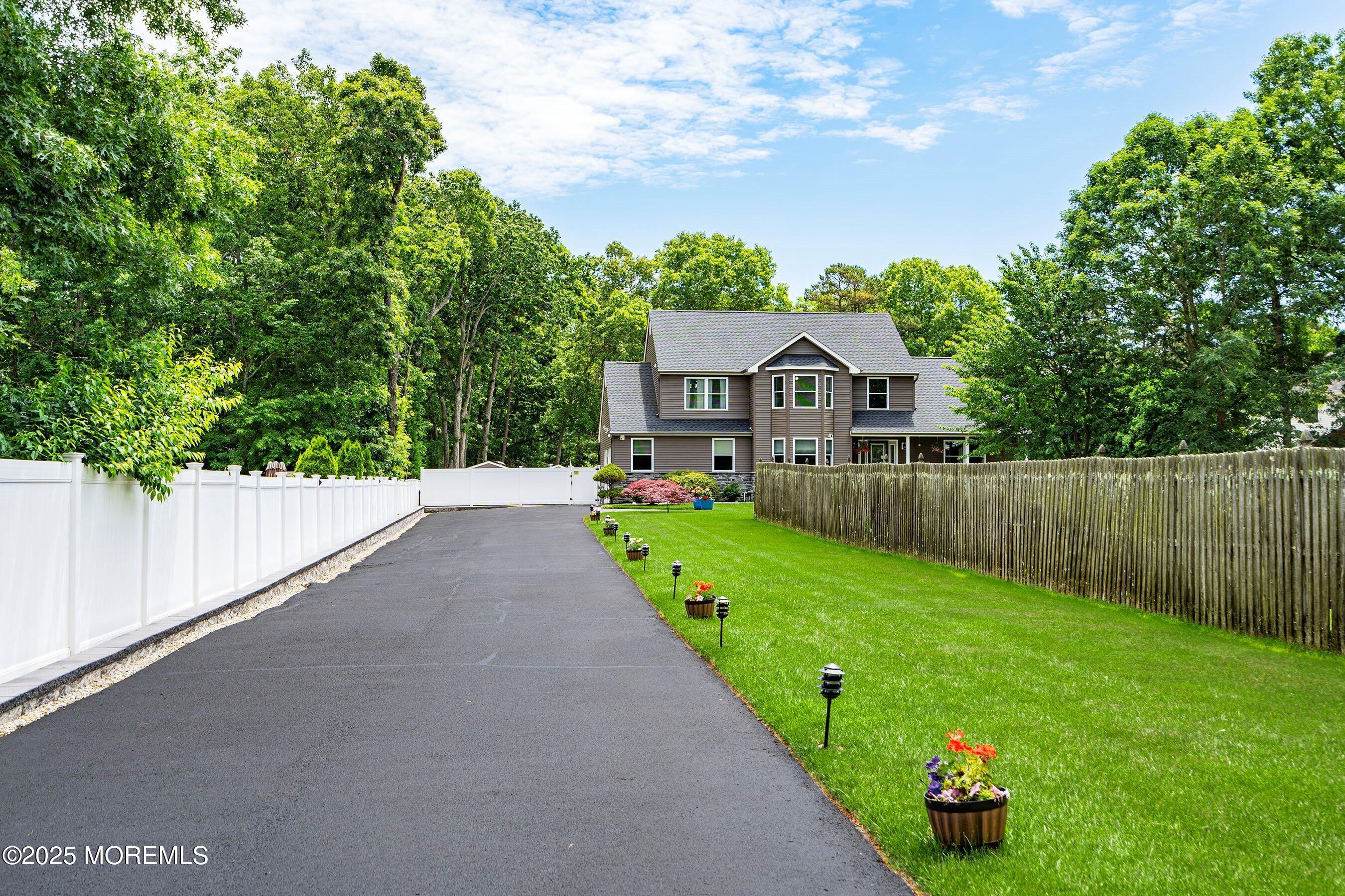 709 Lake Barnegat Drive, Lanoka Harbor, New Jersey image 4