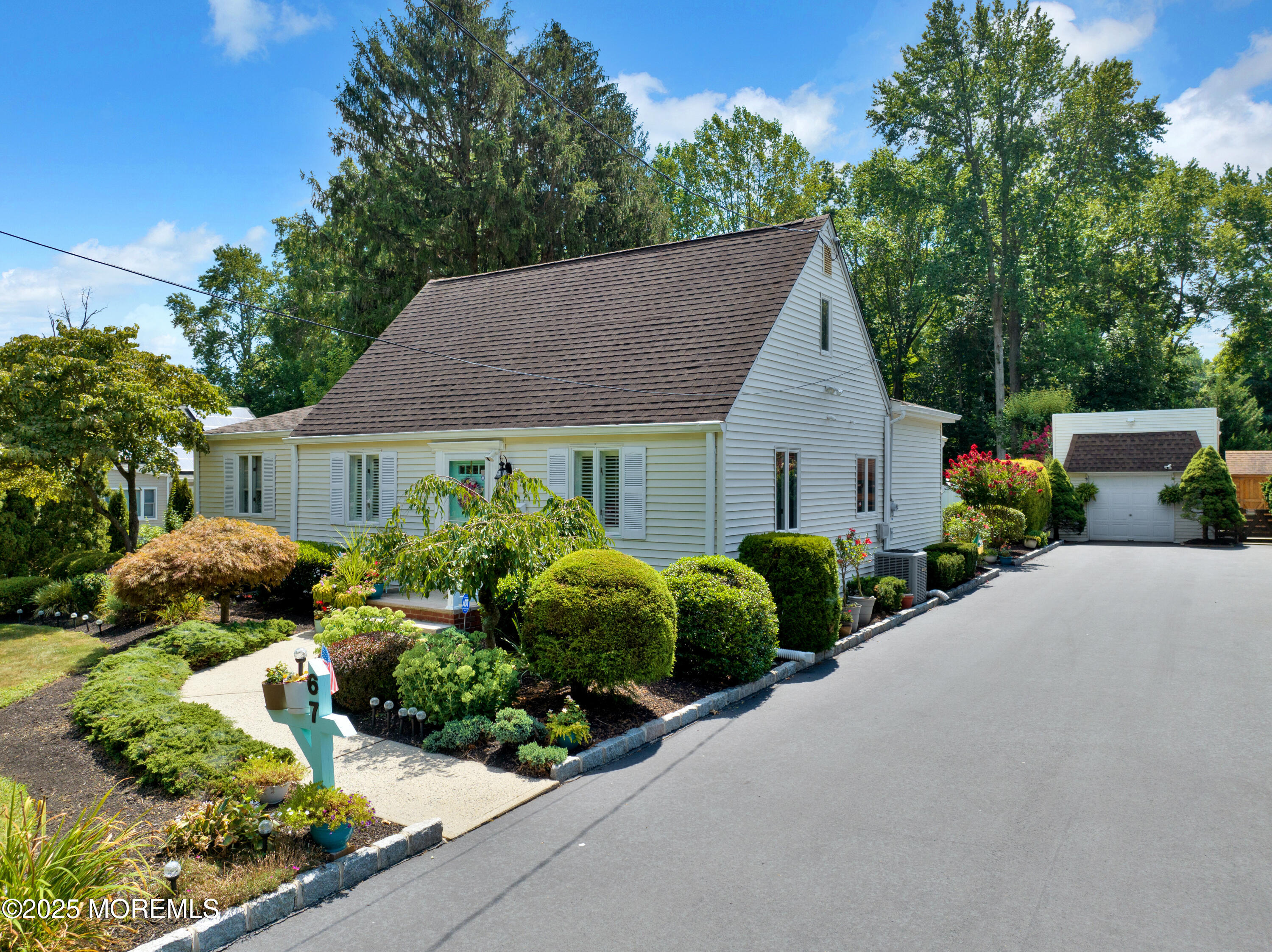 67 Swartzel Drive