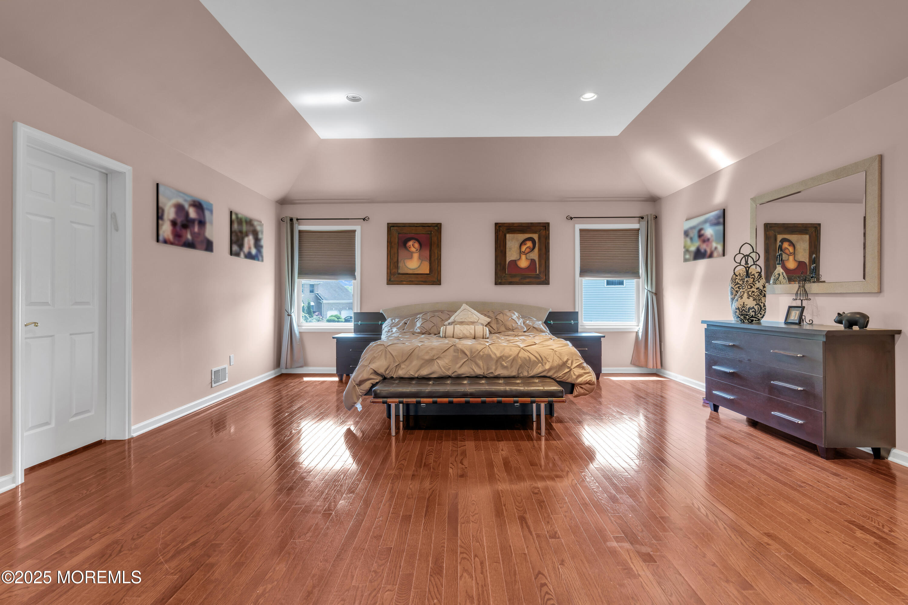 8 Hedgerow Lane, Manalapan, New Jersey image 34