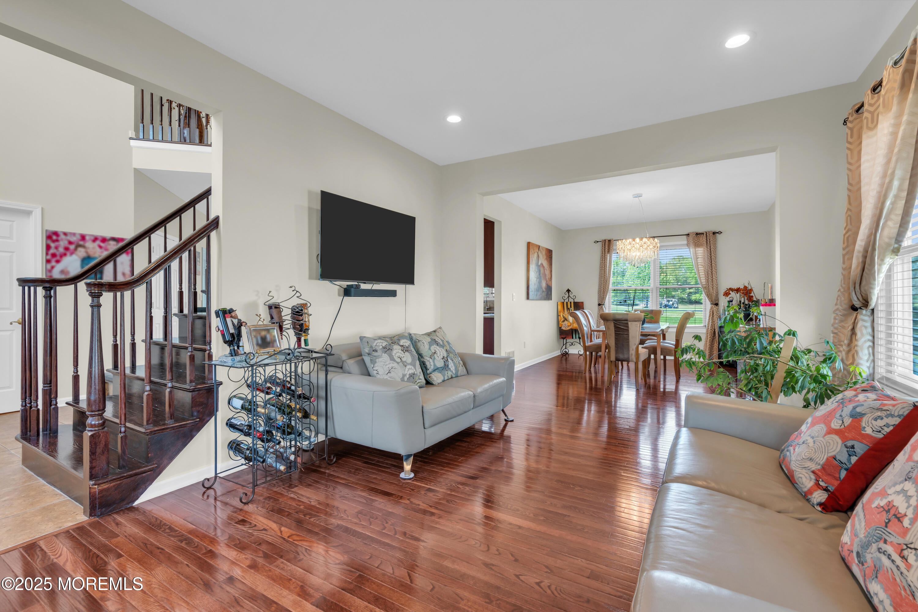 8 Hedgerow Lane, Manalapan, New Jersey image 14