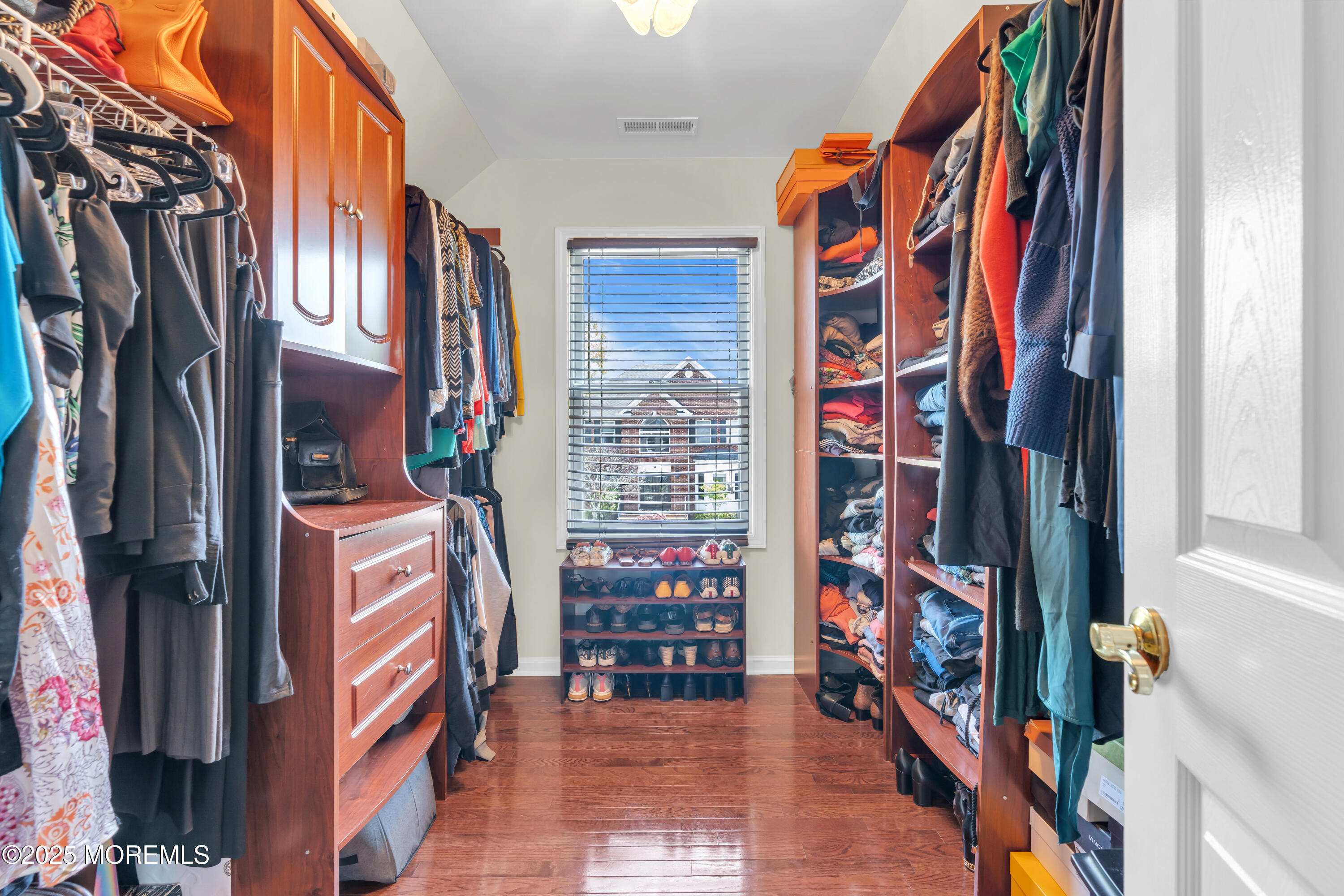 8 Hedgerow Lane, Manalapan, New Jersey image 36
