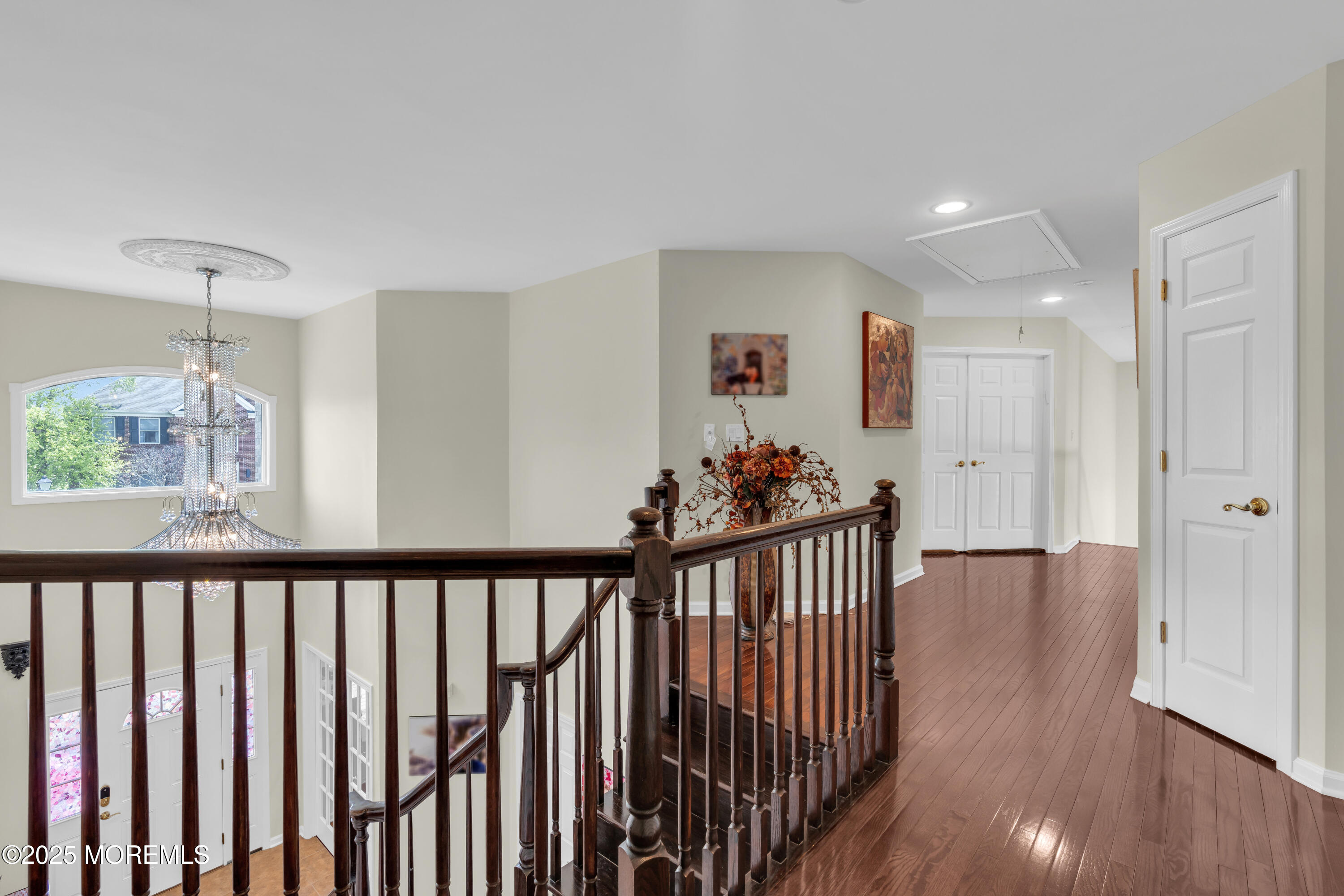 8 Hedgerow Lane, Manalapan, New Jersey image 32