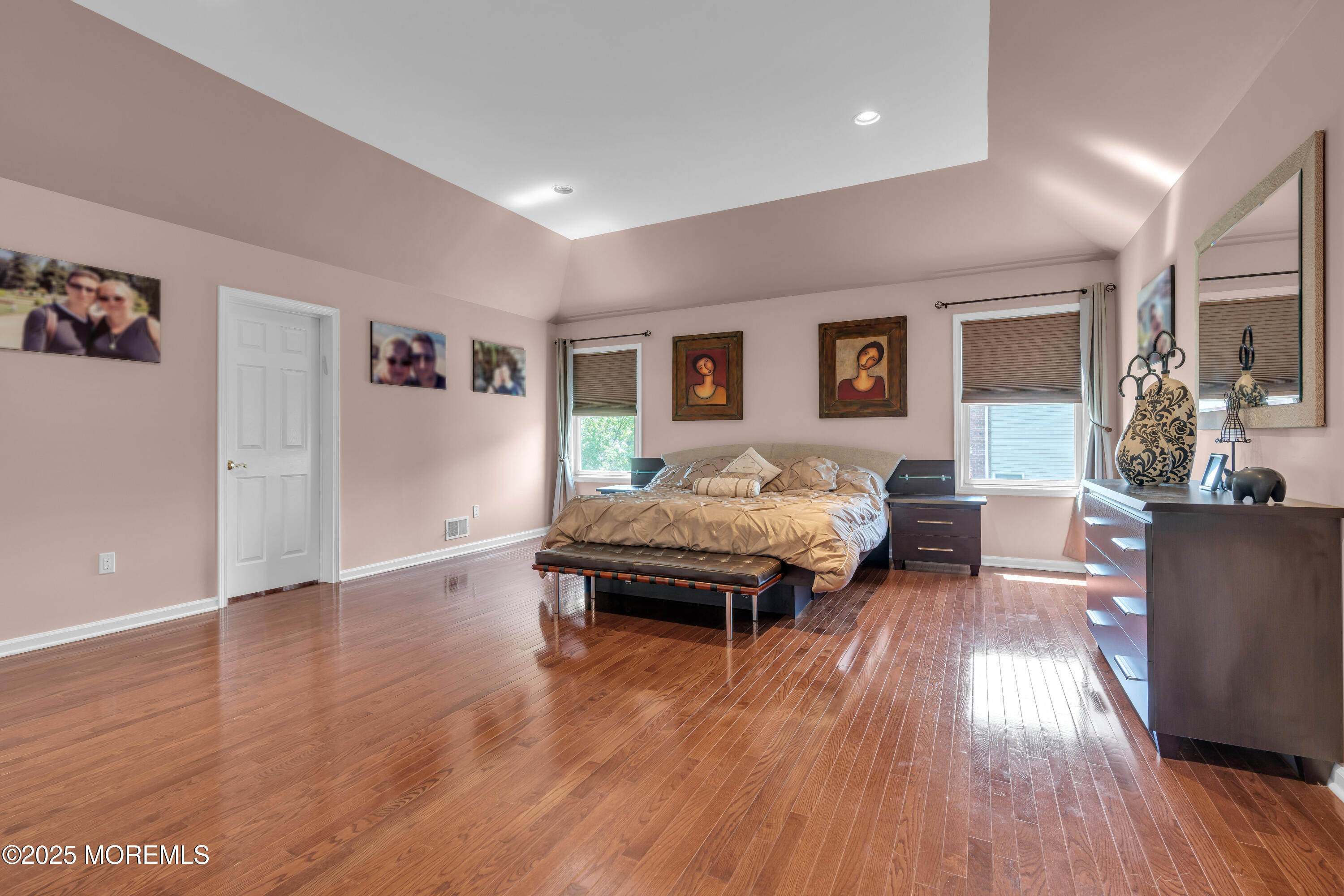 8 Hedgerow Lane, Manalapan, New Jersey image 33