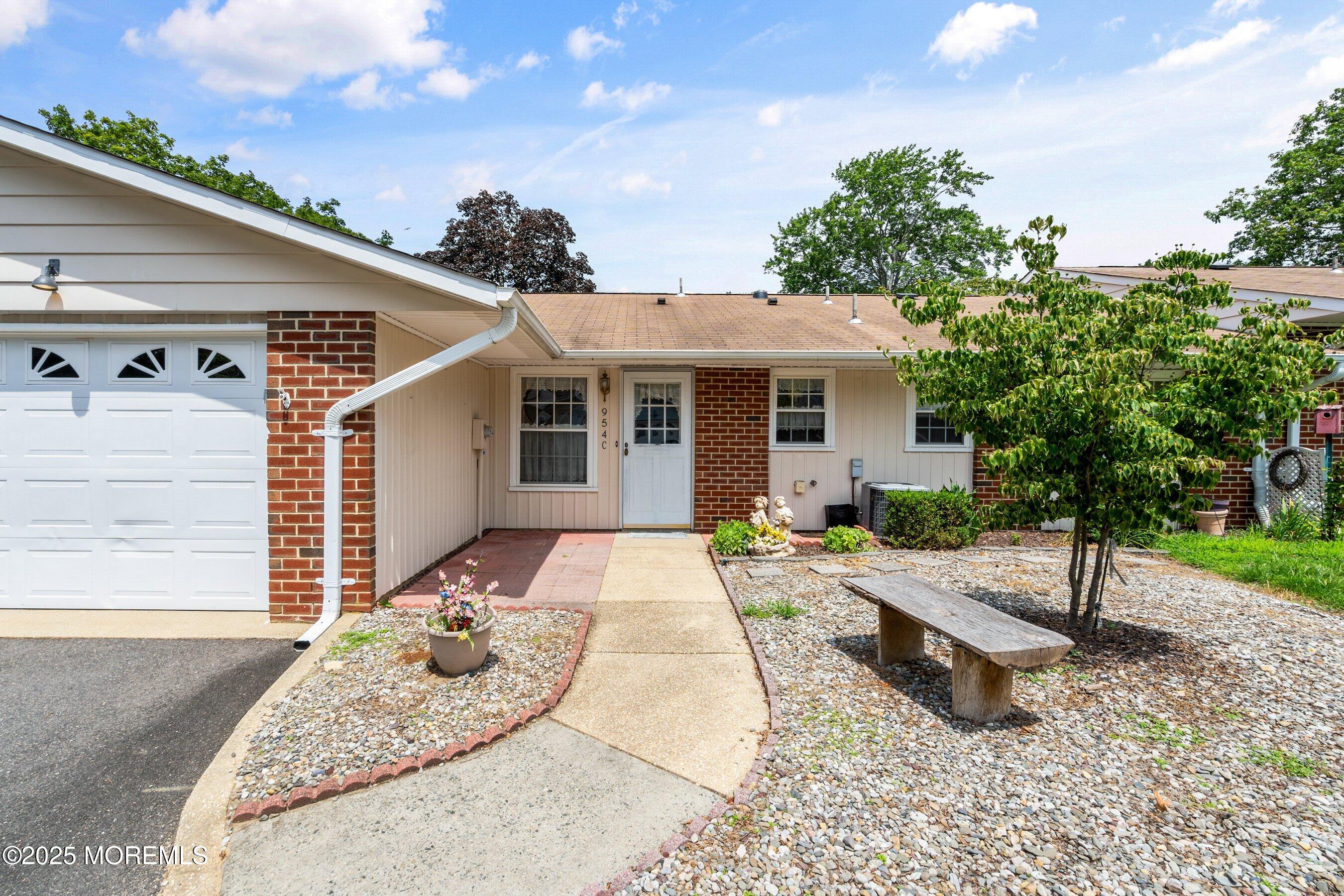 954C Aberdeen Drive C