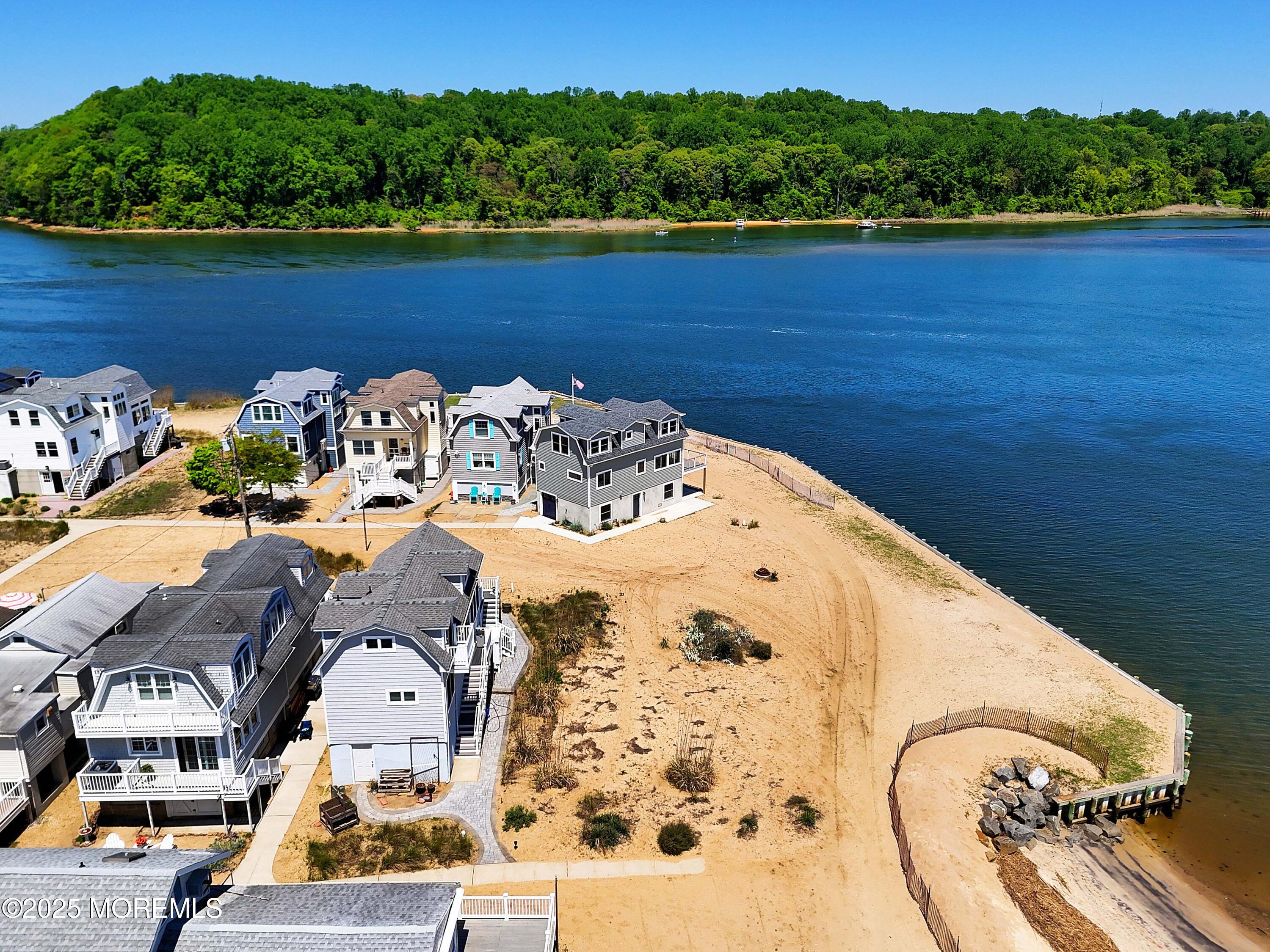 142 Black Point Road #G1, Rumson, New Jersey image 10