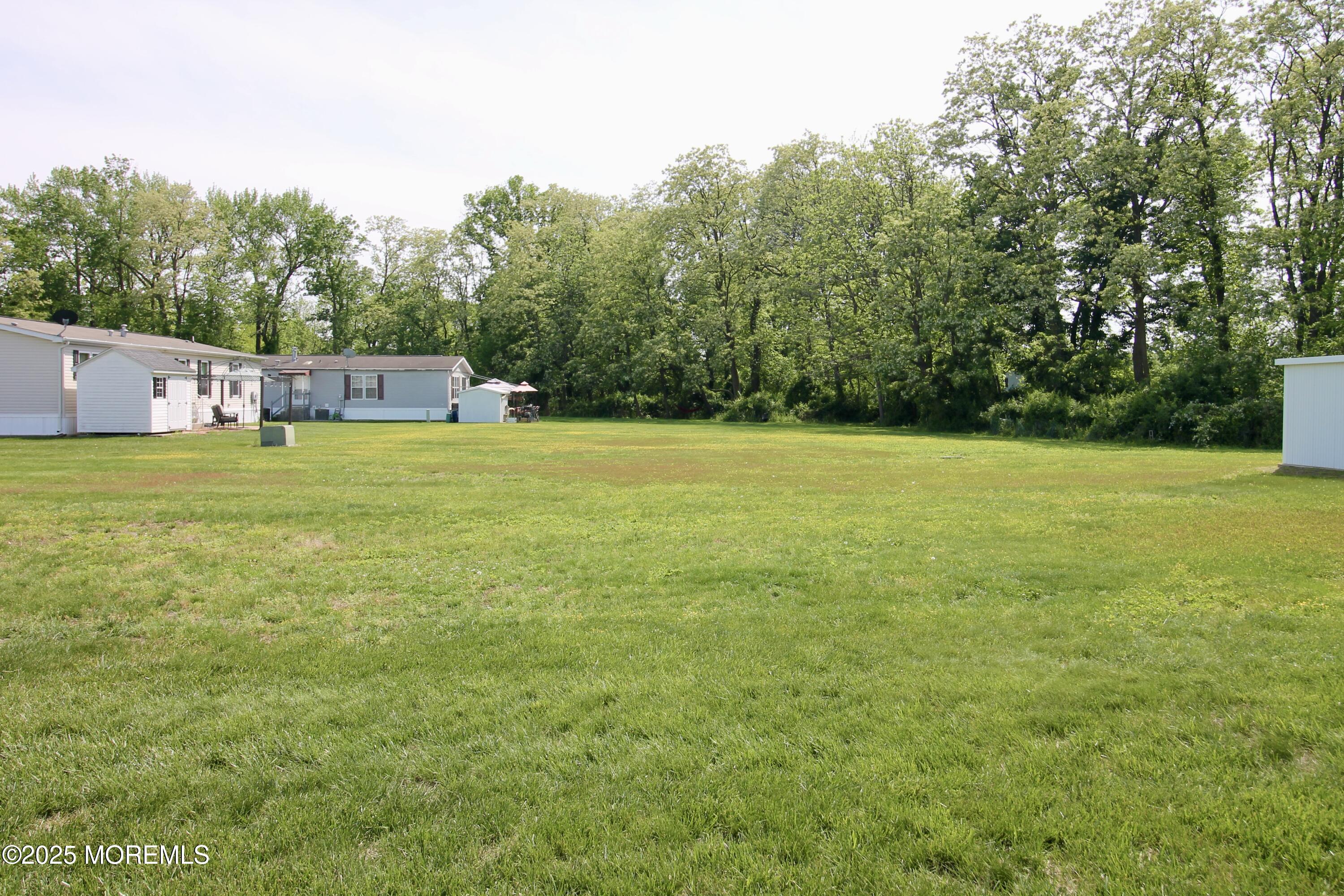 397 Finch Way, Freehold, New Jersey image 42