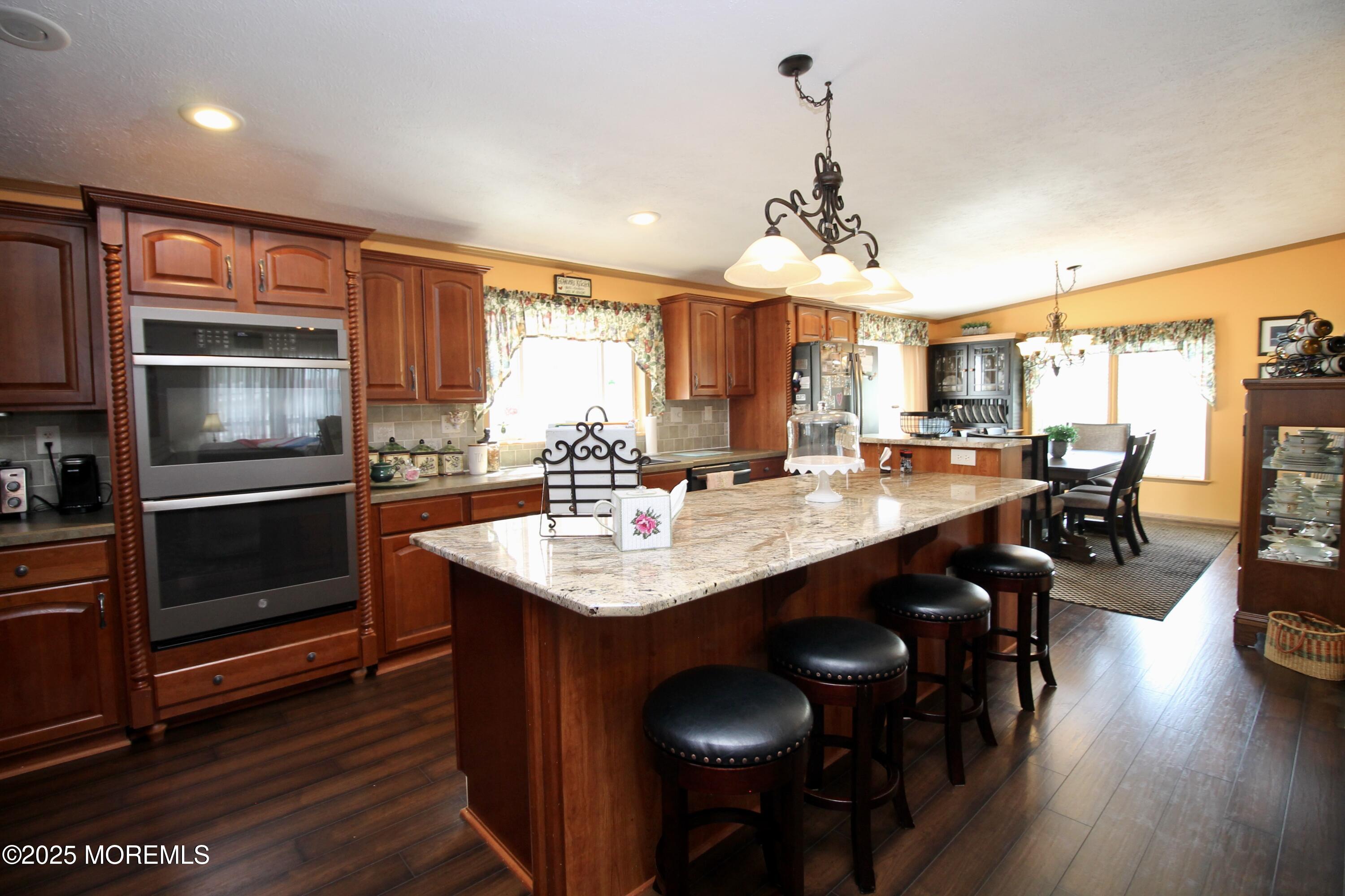 397 Finch Way, Freehold, New Jersey image 22