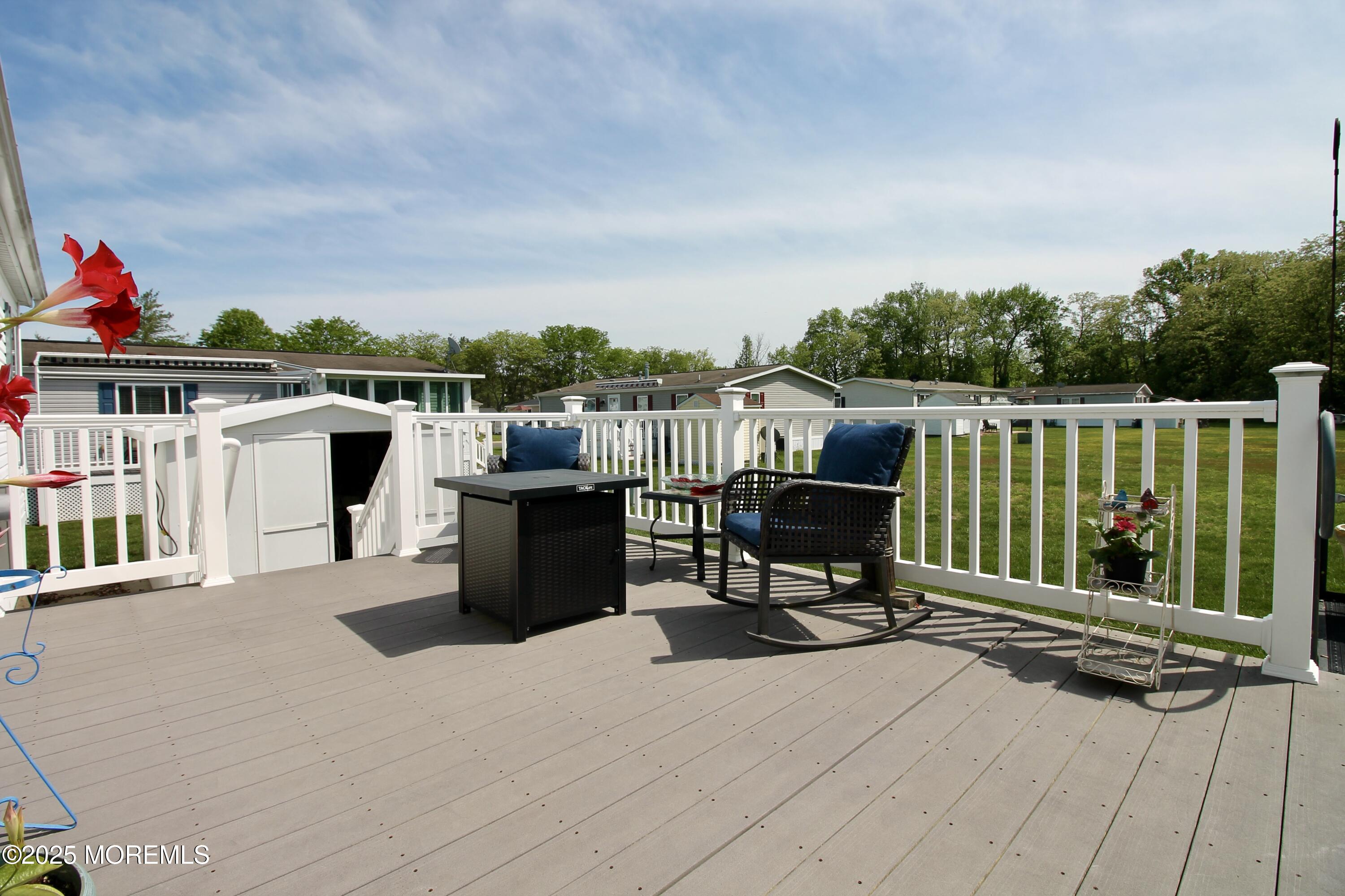 397 Finch Way, Freehold, New Jersey image 46
