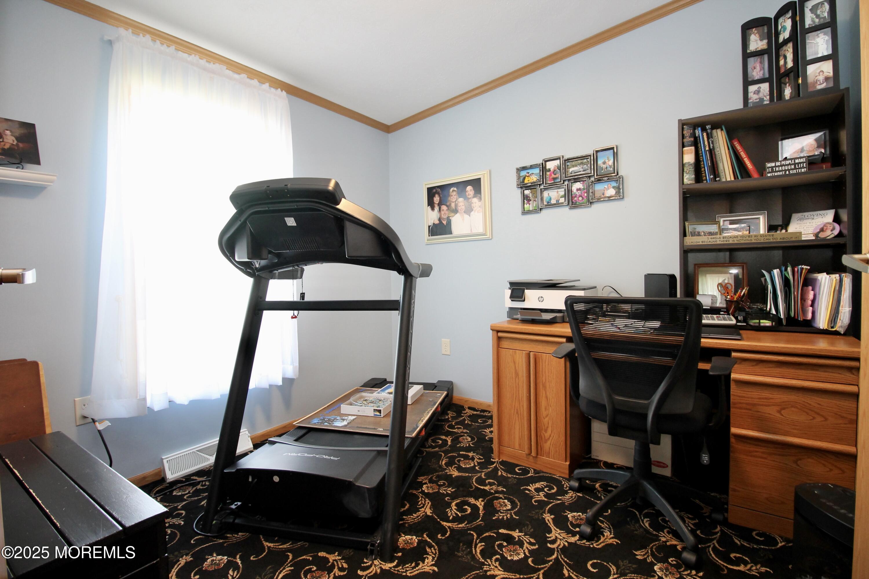 397 Finch Way, Freehold, New Jersey image 23