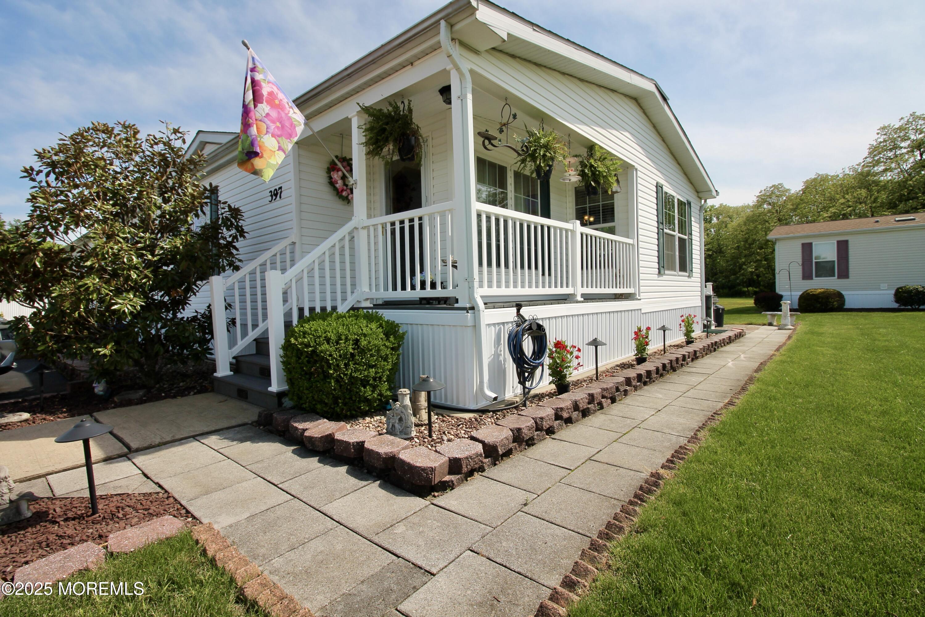 397 Finch Way, Freehold, New Jersey image 36