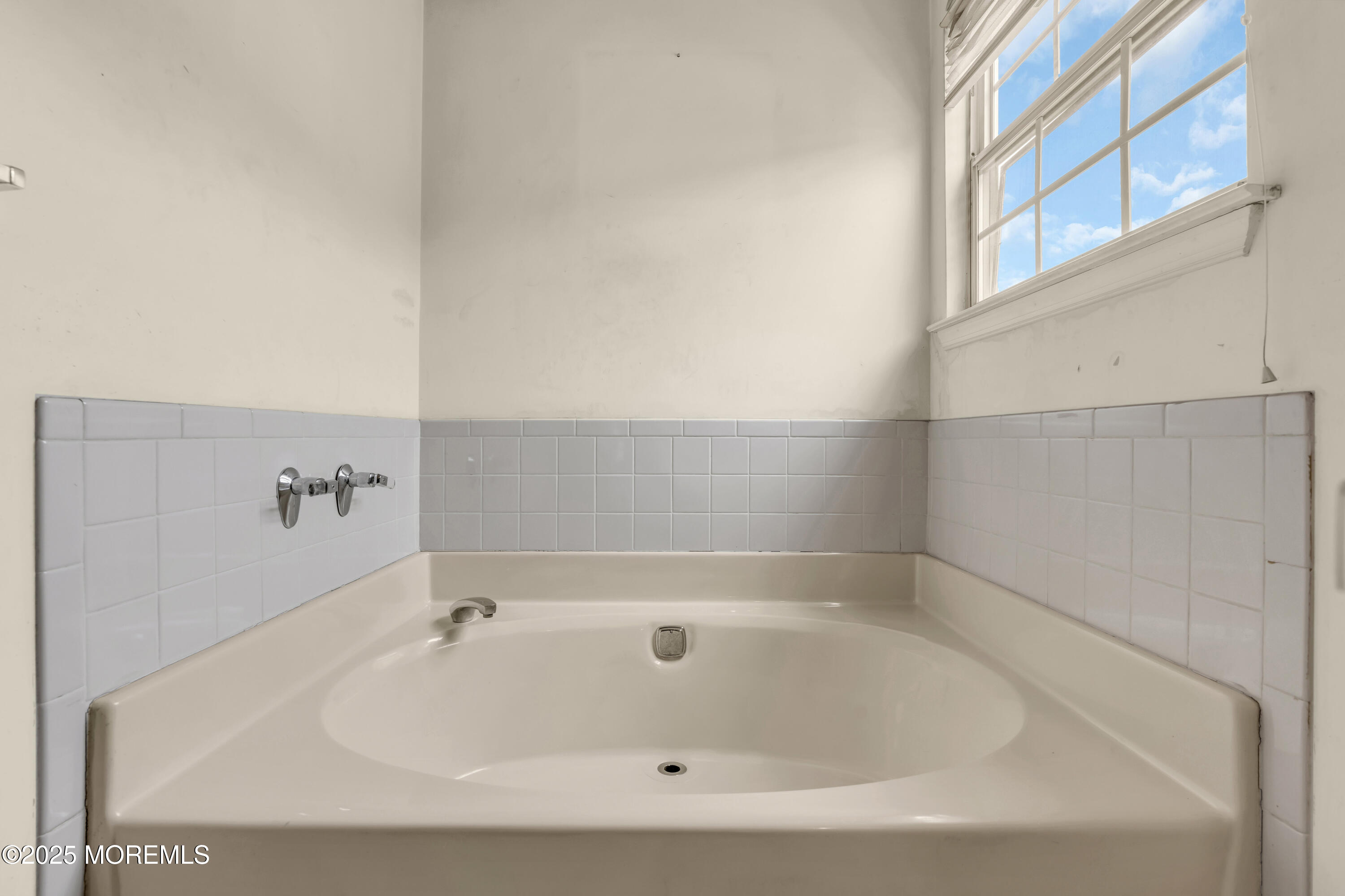 80 Society Hill Way, Tinton Falls, New Jersey image 30