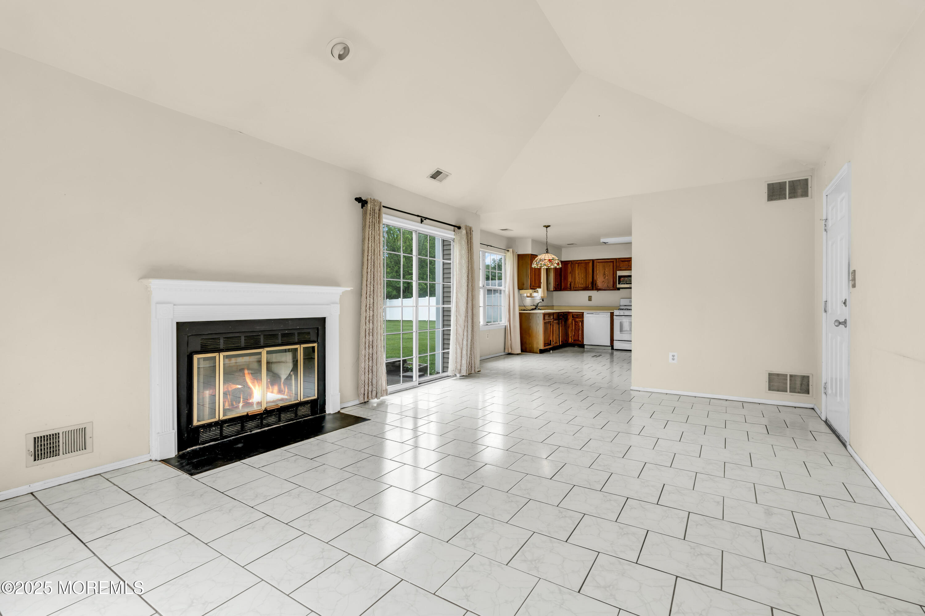 80 Society Hill Way, Tinton Falls, New Jersey image 20