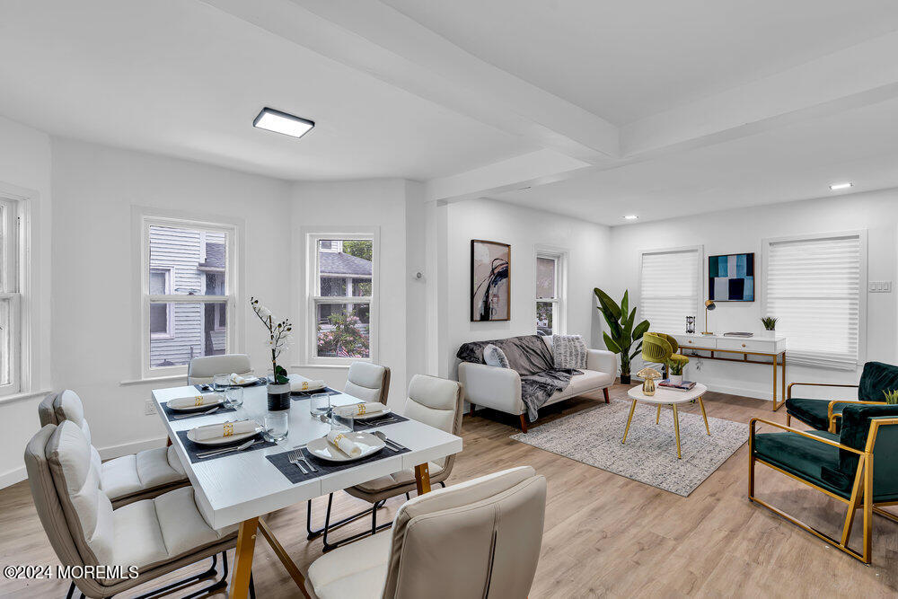 1102 1/2 Asbury Avenue