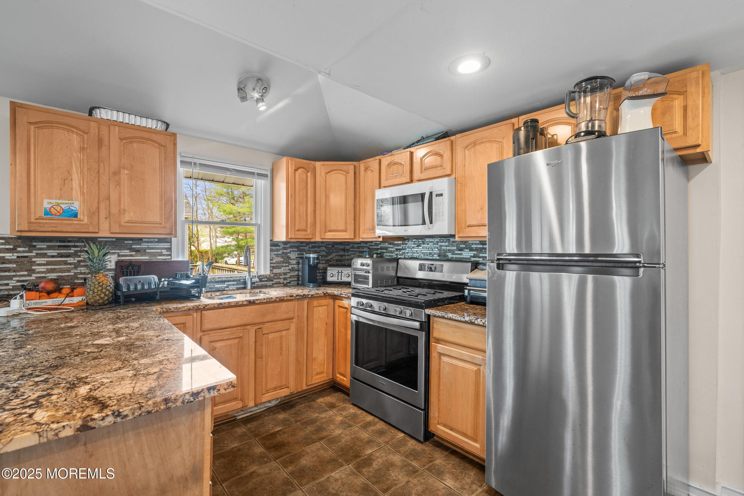 174 Whalepond Road, Oakhurst, New Jersey image 7