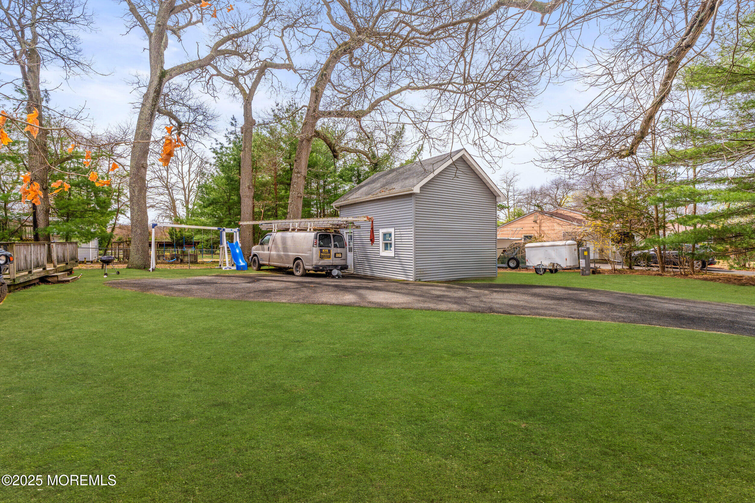 174 Whalepond Road, Oakhurst, New Jersey image 25