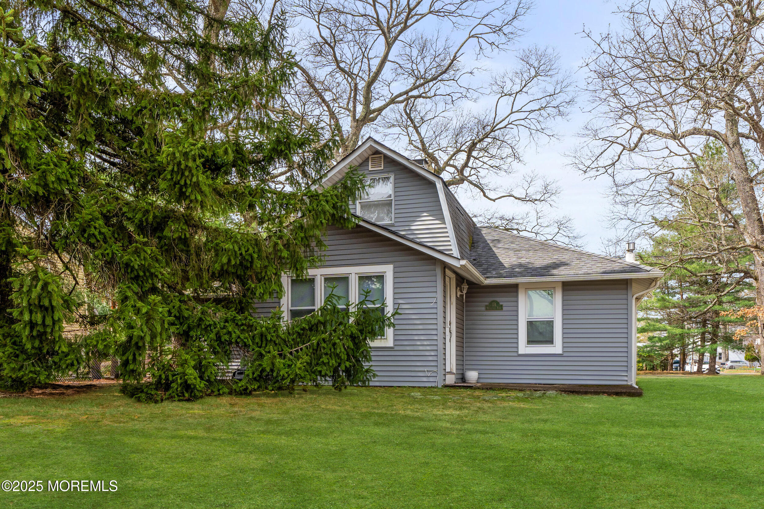 174 Whalepond Road, Oakhurst, New Jersey image 23