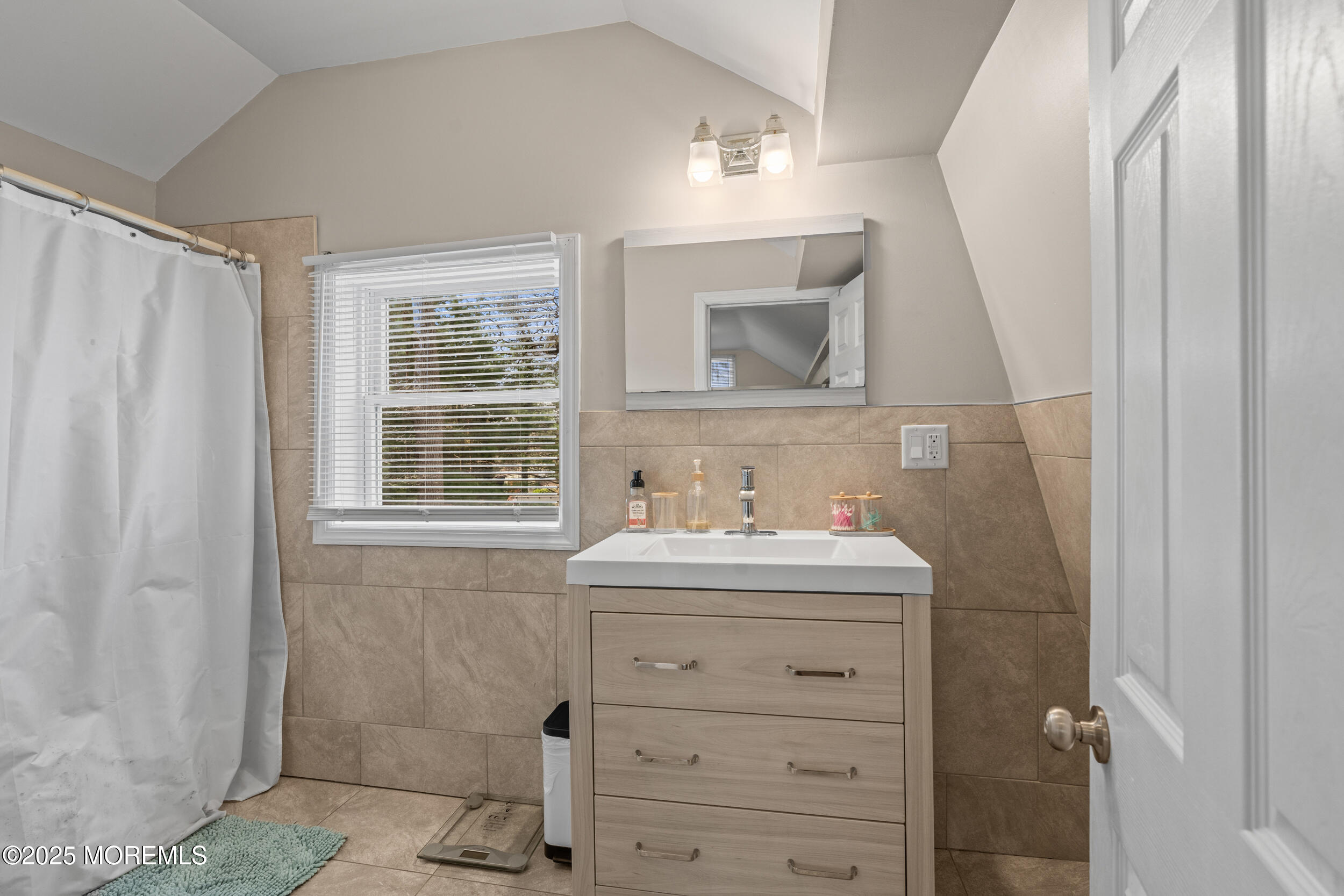 174 Whalepond Road, Oakhurst, New Jersey image 19