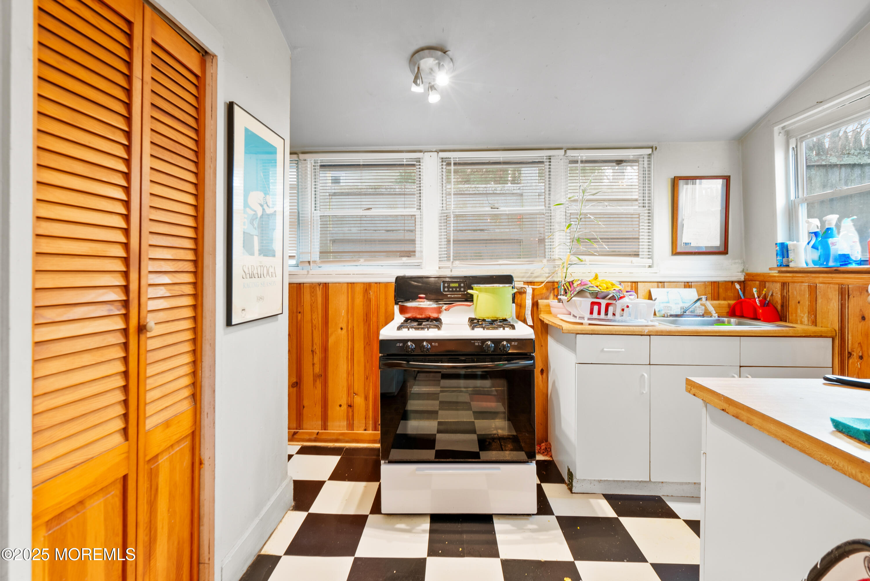122 Hamilton Avenue, Leonardo, New Jersey image 5