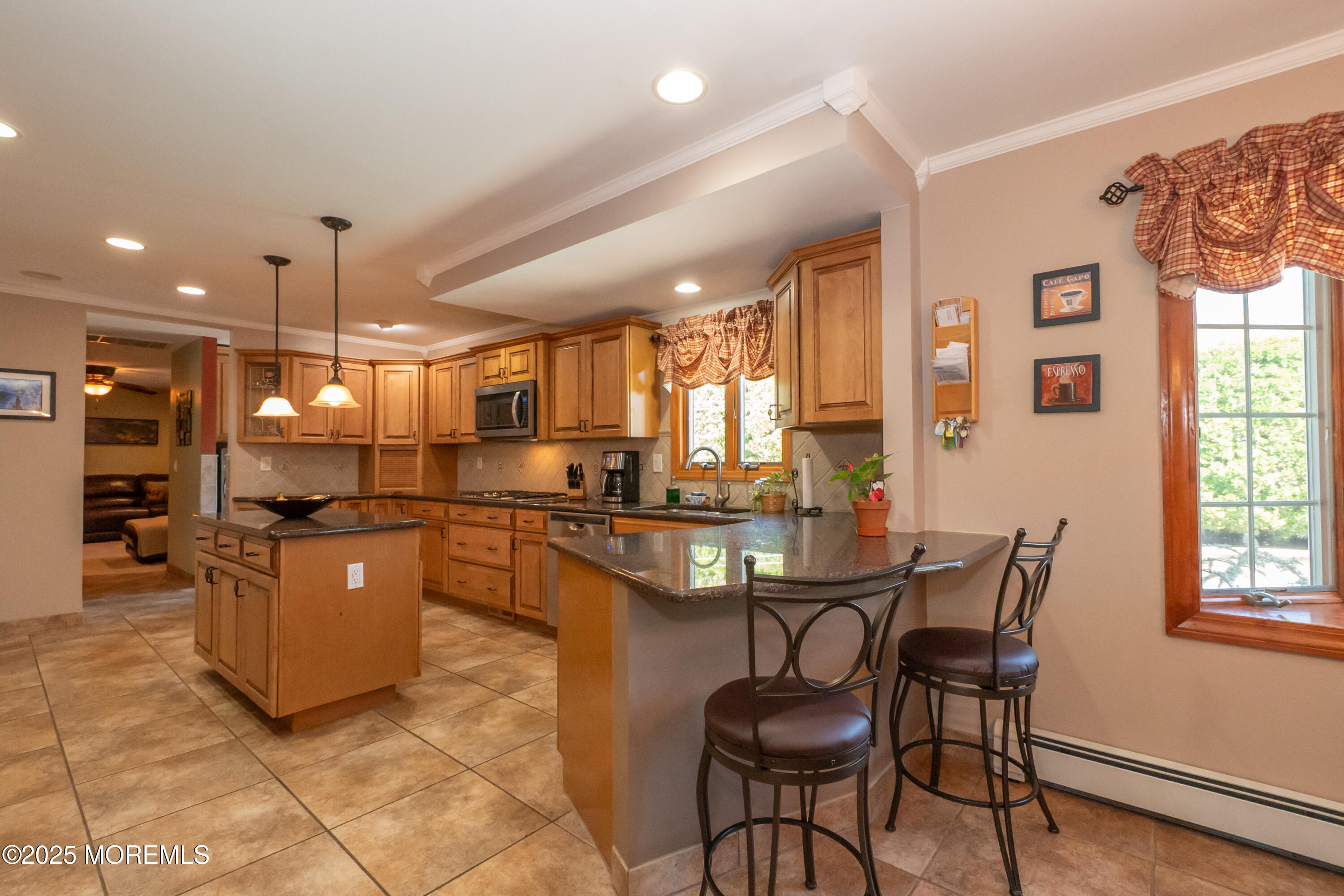 10 Weller Court, Milltown, New Jersey image 6