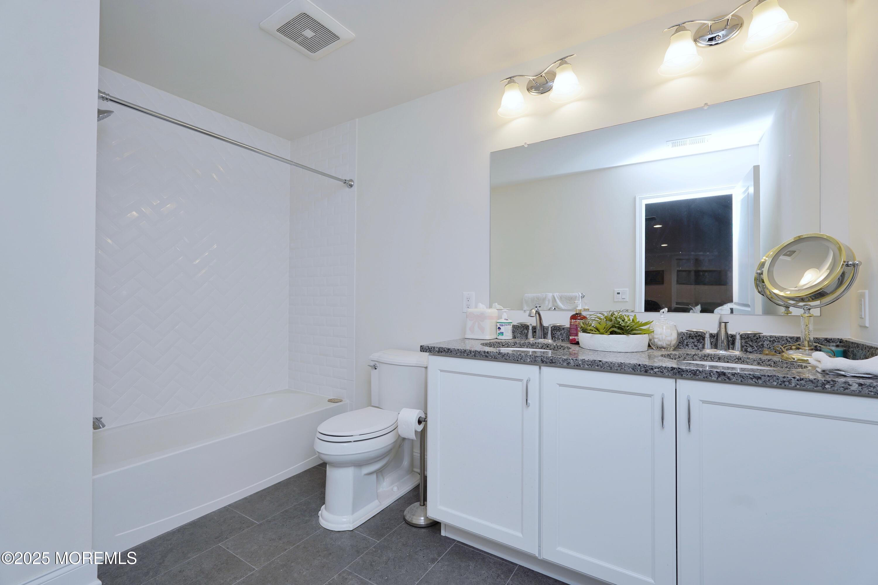 31 Stratford Lane #494, Holmdel, New Jersey image 35