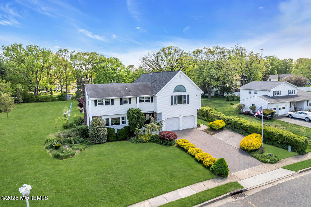 27 Rota Drive, Sayreville, New Jersey image 3