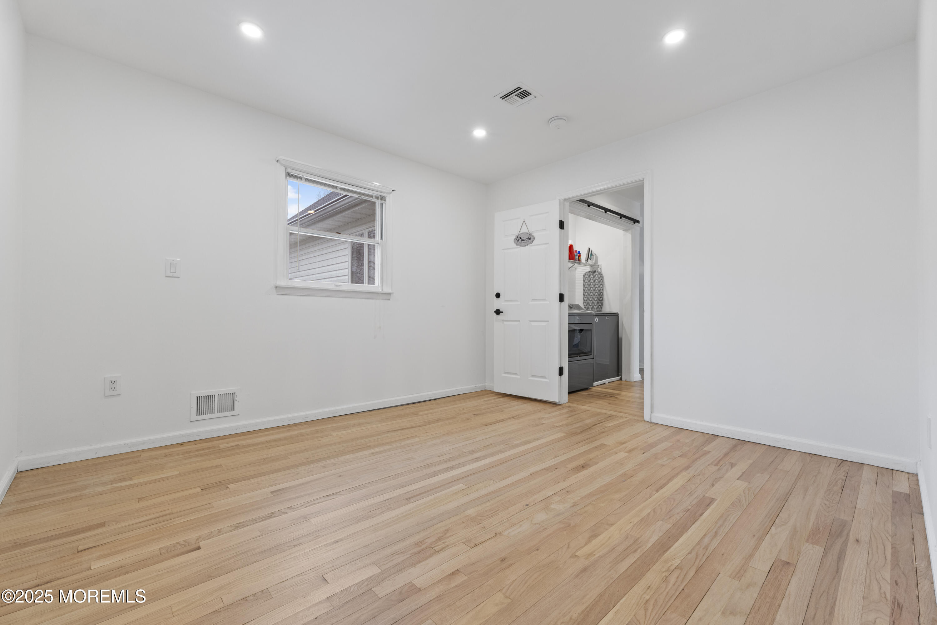 27 Rota Drive, Sayreville, New Jersey image 31