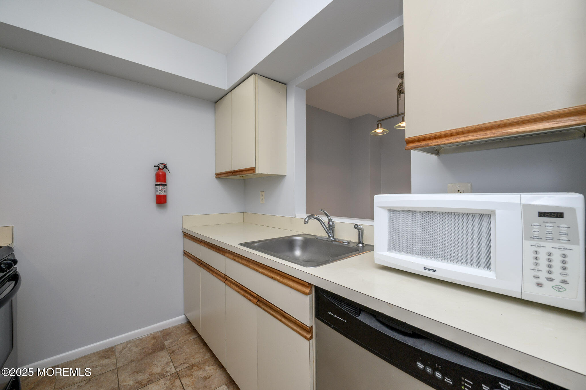270 Main Street #6, Keansburg, New Jersey image 11