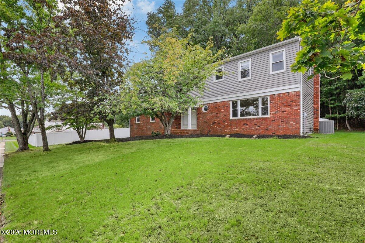 11 Colts Brook Road