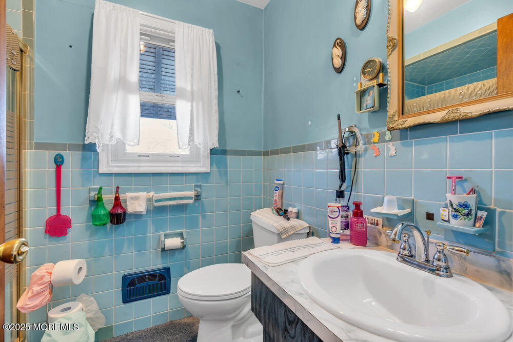 55 Carey Street, Lakewood, New Jersey image 22