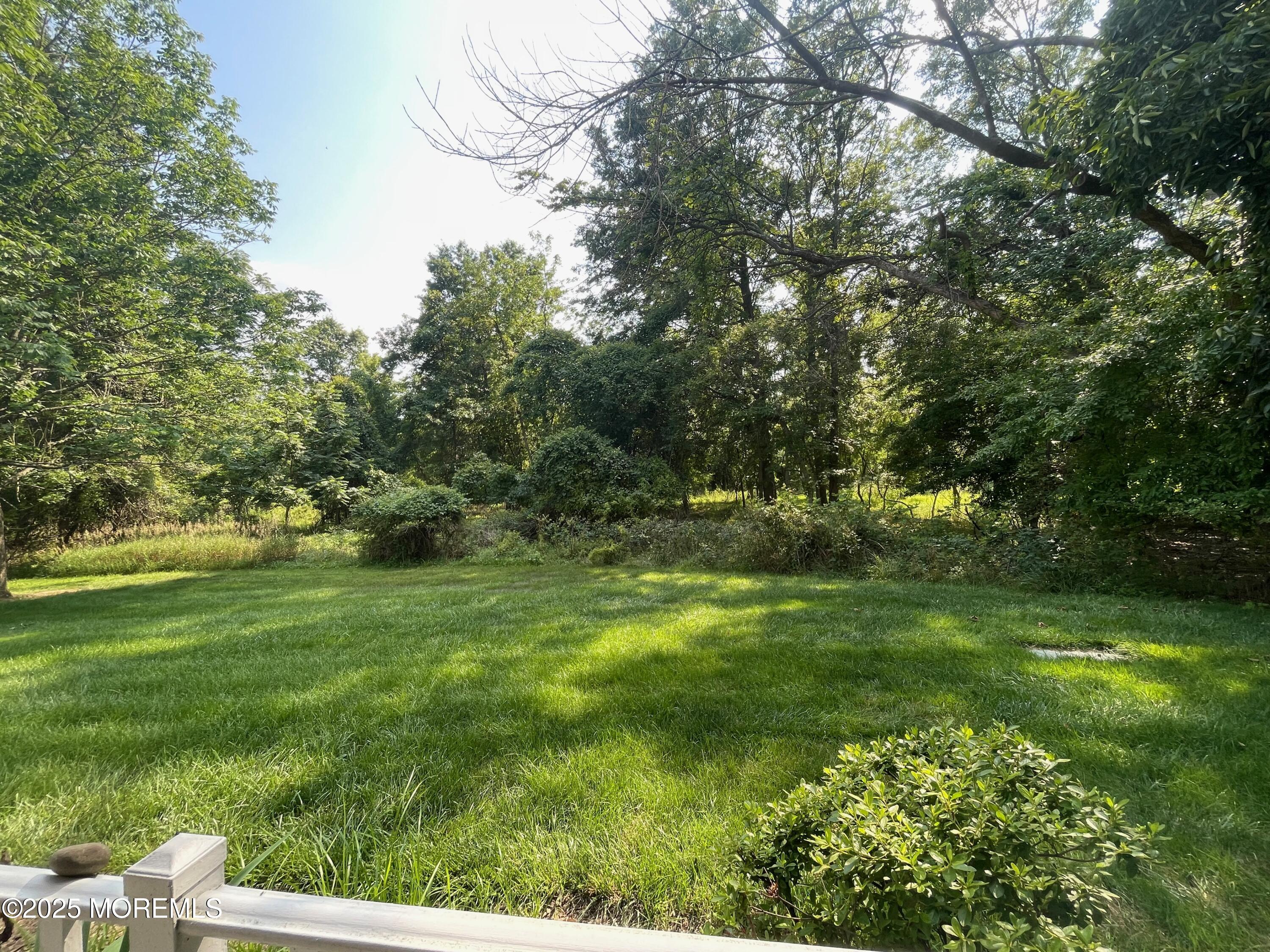 39 Players Circle, Tinton Falls, South Dakota image 23