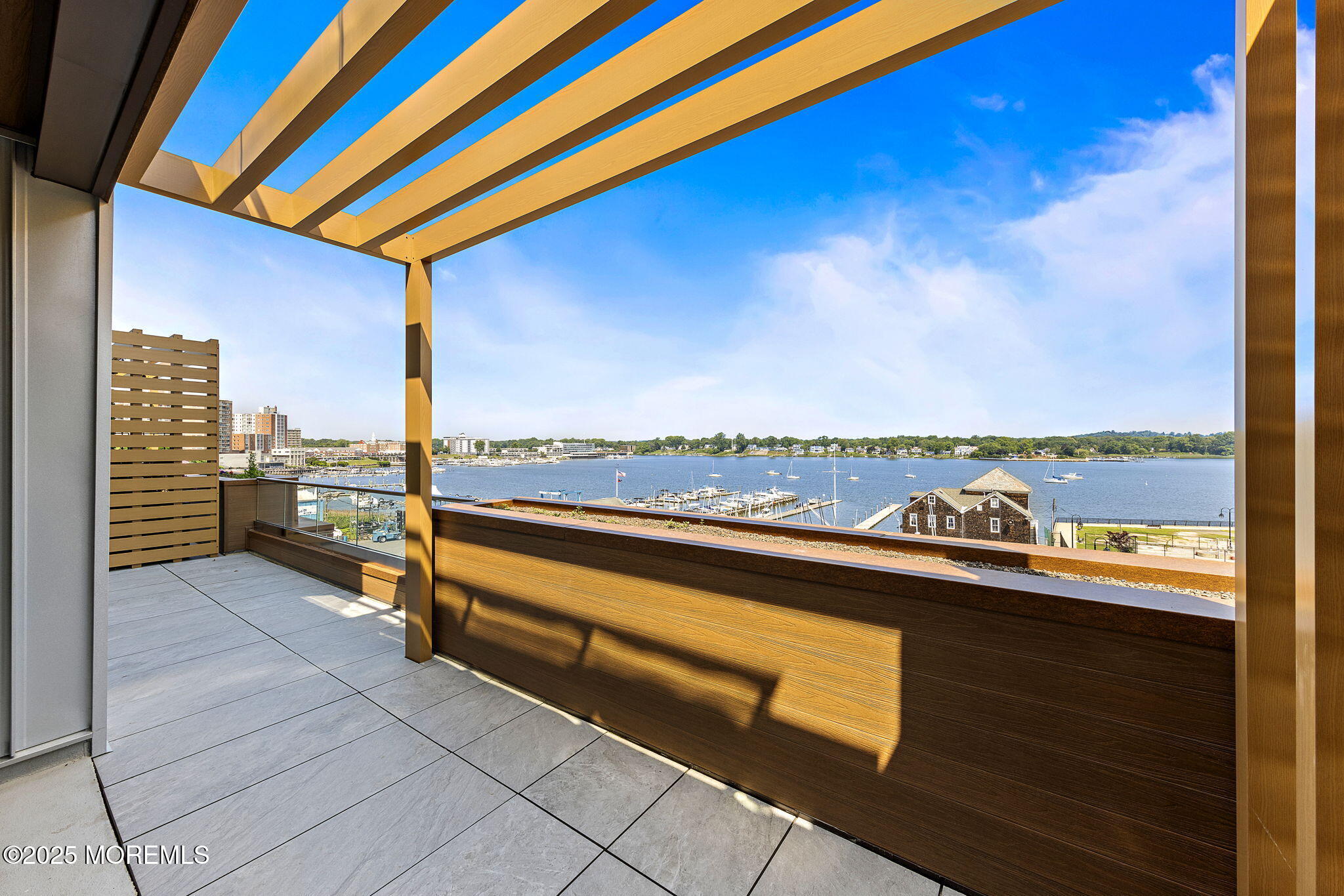 4 Boat Club Court 3E