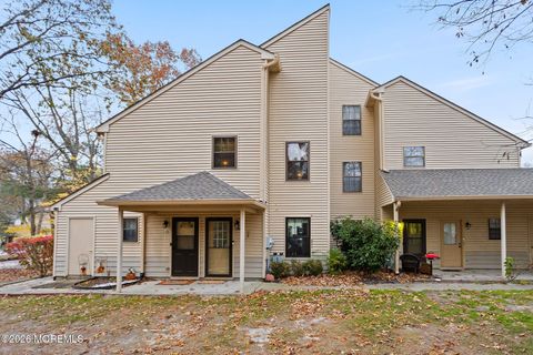 Photo of 208 Owls Nest Court, Jackson, NJ 08527 (MLS # 22600684)