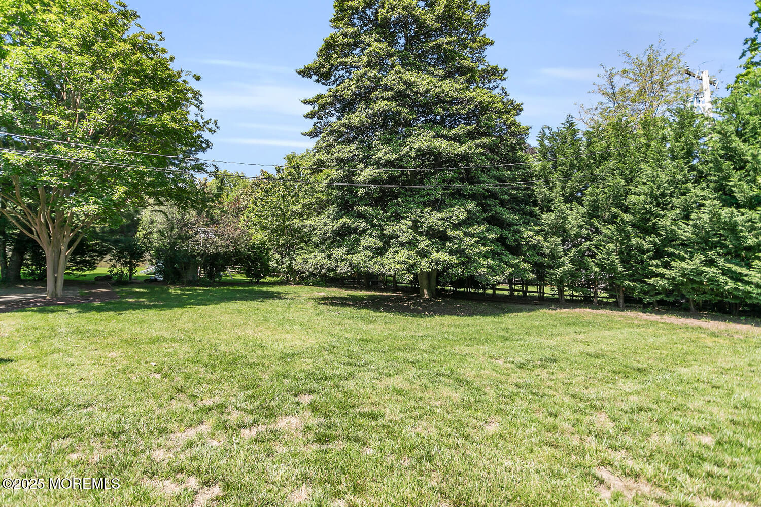 14 Robin Road