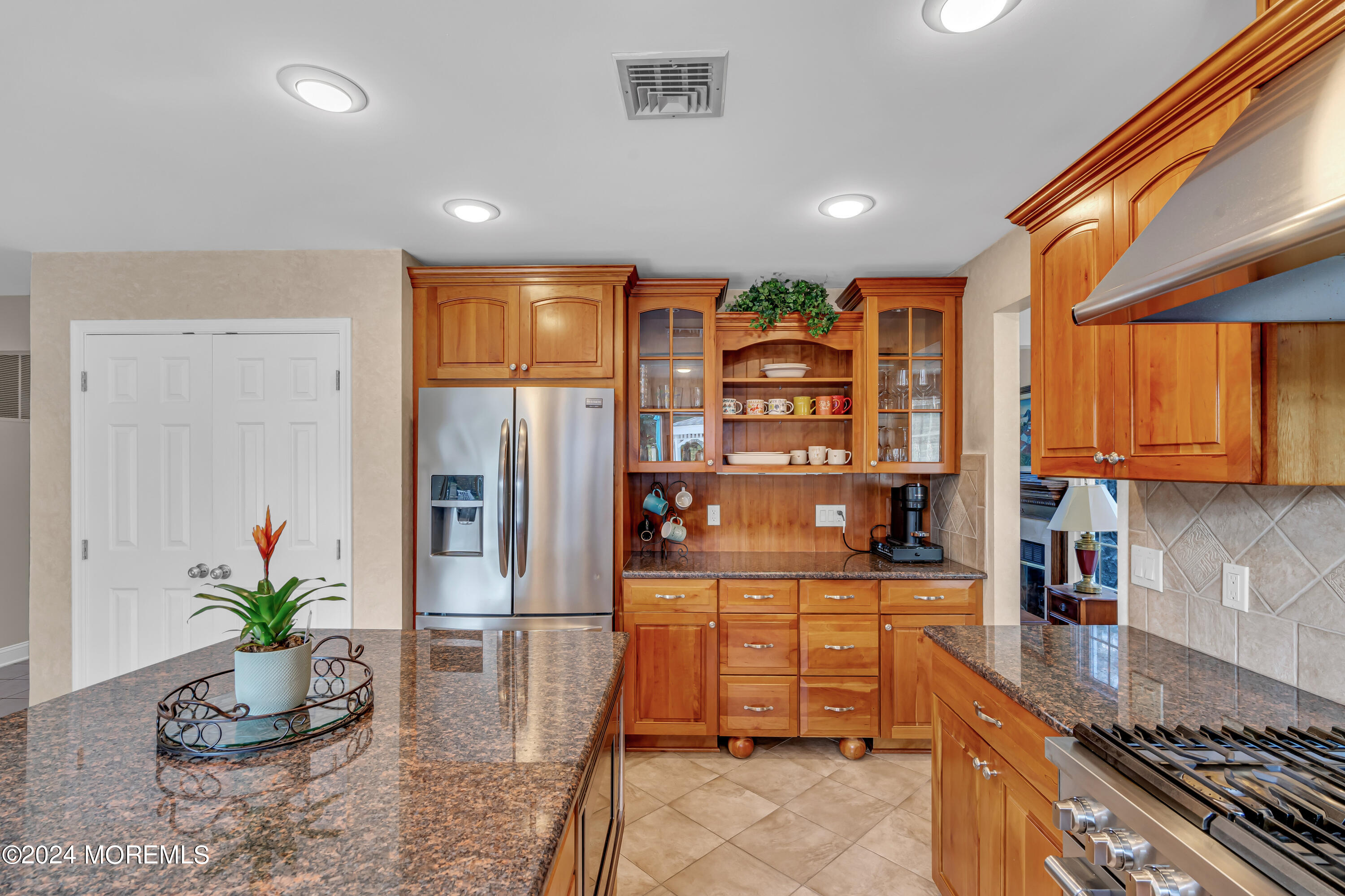 16 Saddlebrook Road, Millstone, New Jersey image 16