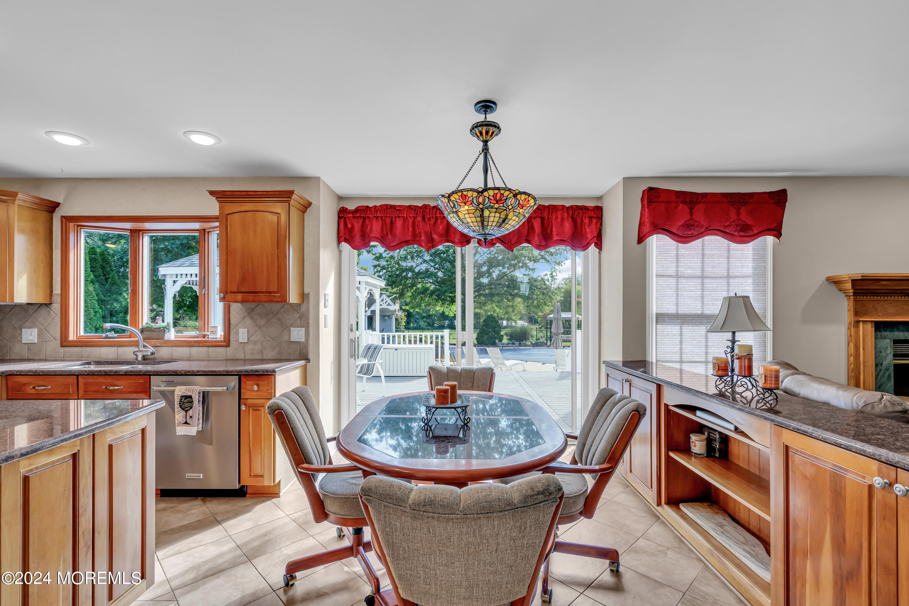 16 Saddlebrook Road, Millstone, New Jersey image 20