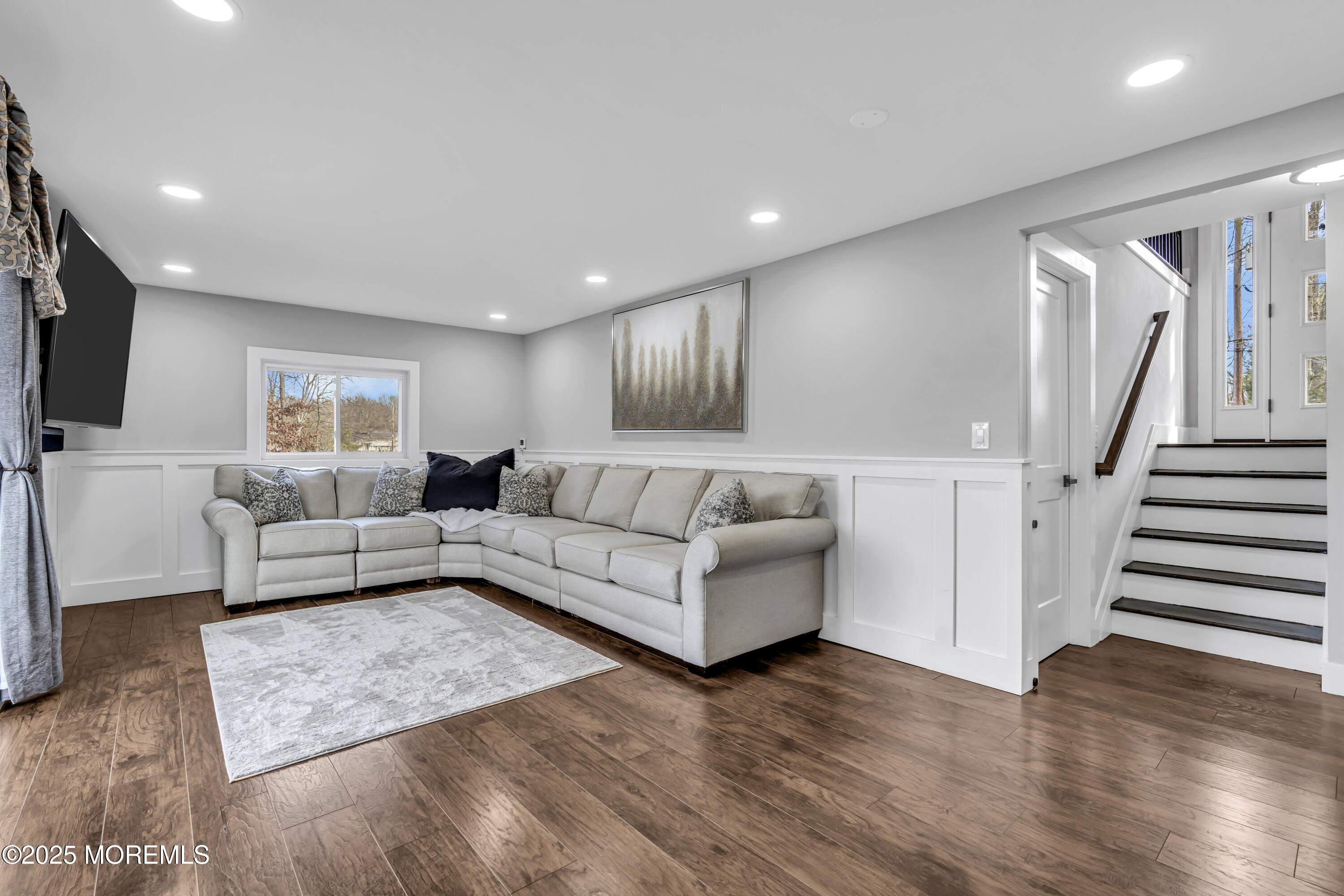 27 Hamilton Avenue, Morganville, New Jersey image 19