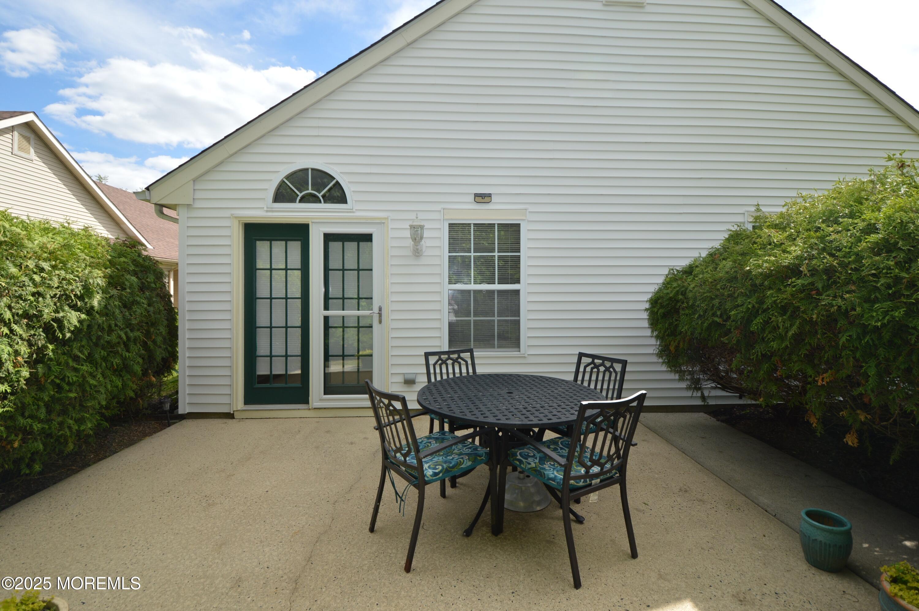 2715 Meadow Lake Drive, Toms River, New Jersey image 36