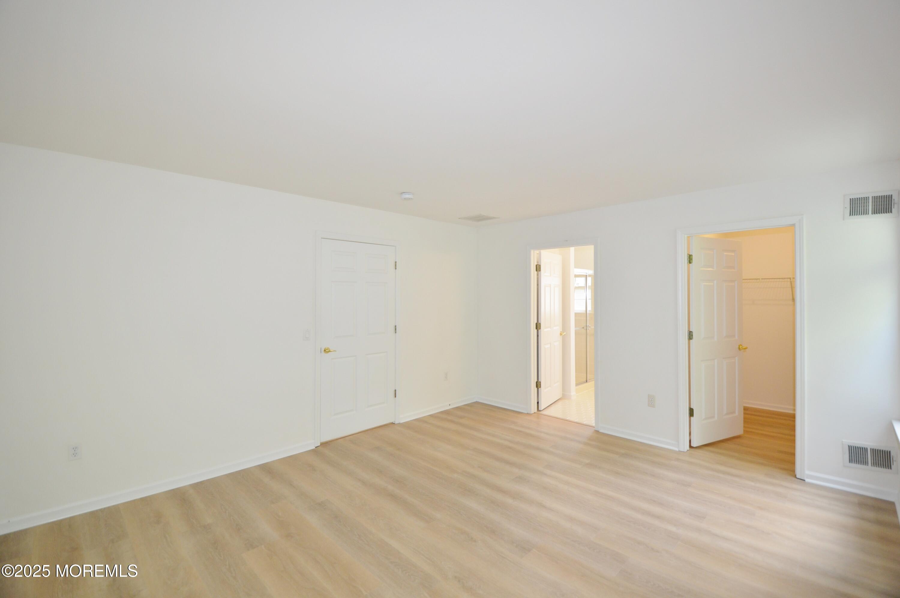 2715 Meadow Lake Drive, Toms River, New Jersey image 23