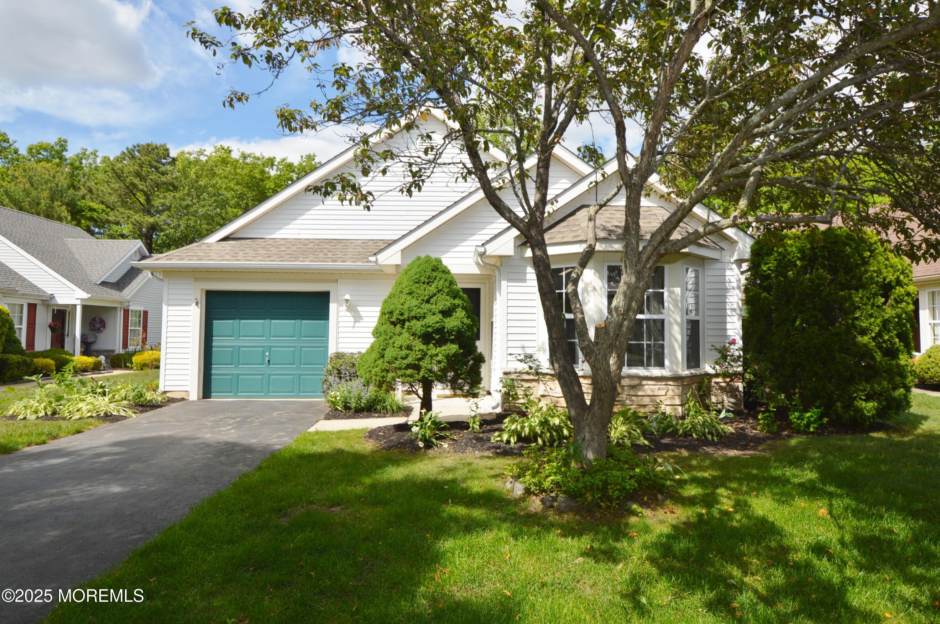 2715 Meadow Lake Drive, Toms River, New Jersey image 33