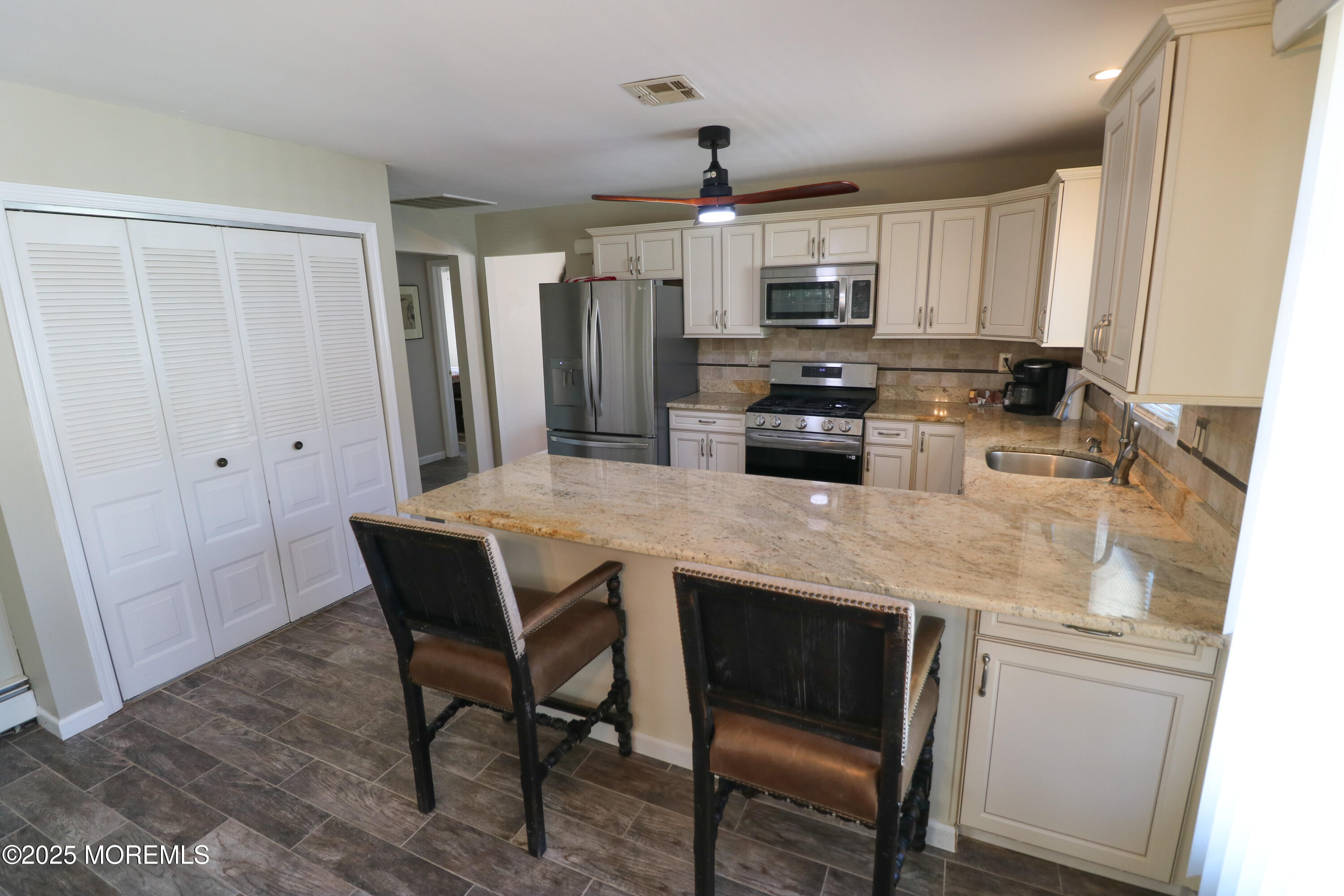 54 Pulaski Boulevard, Toms River, New Jersey image 6