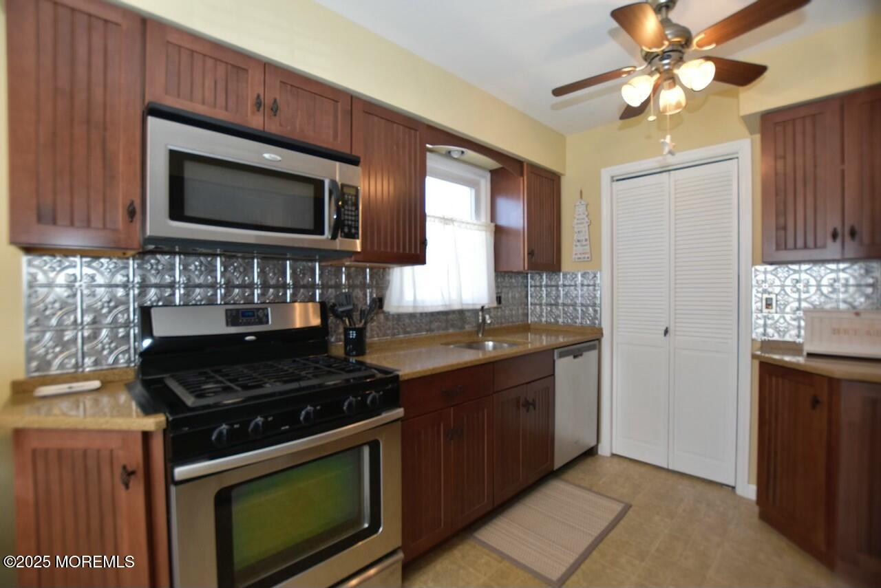 2143 Riviera Parkway, Point Pleasant, New Jersey image 11