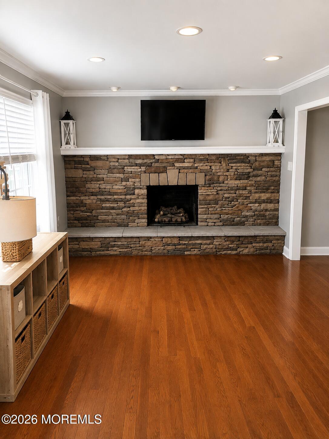 7 Mayflower Drive