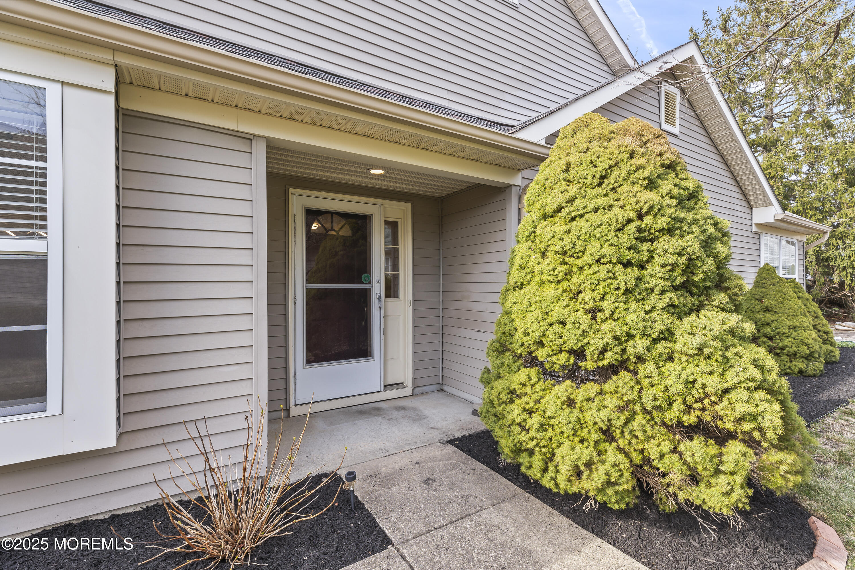 2335 Logan Court, Toms River, New Jersey image 3