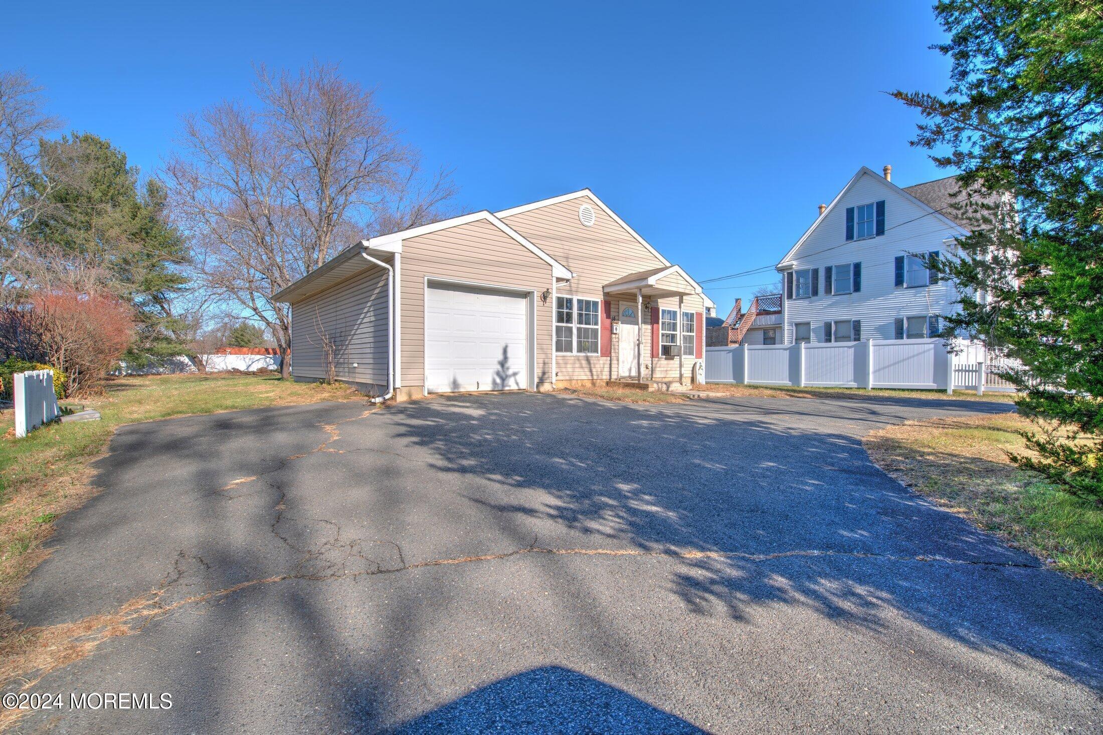 14 Water Street, Englishtown, New Jersey image 3