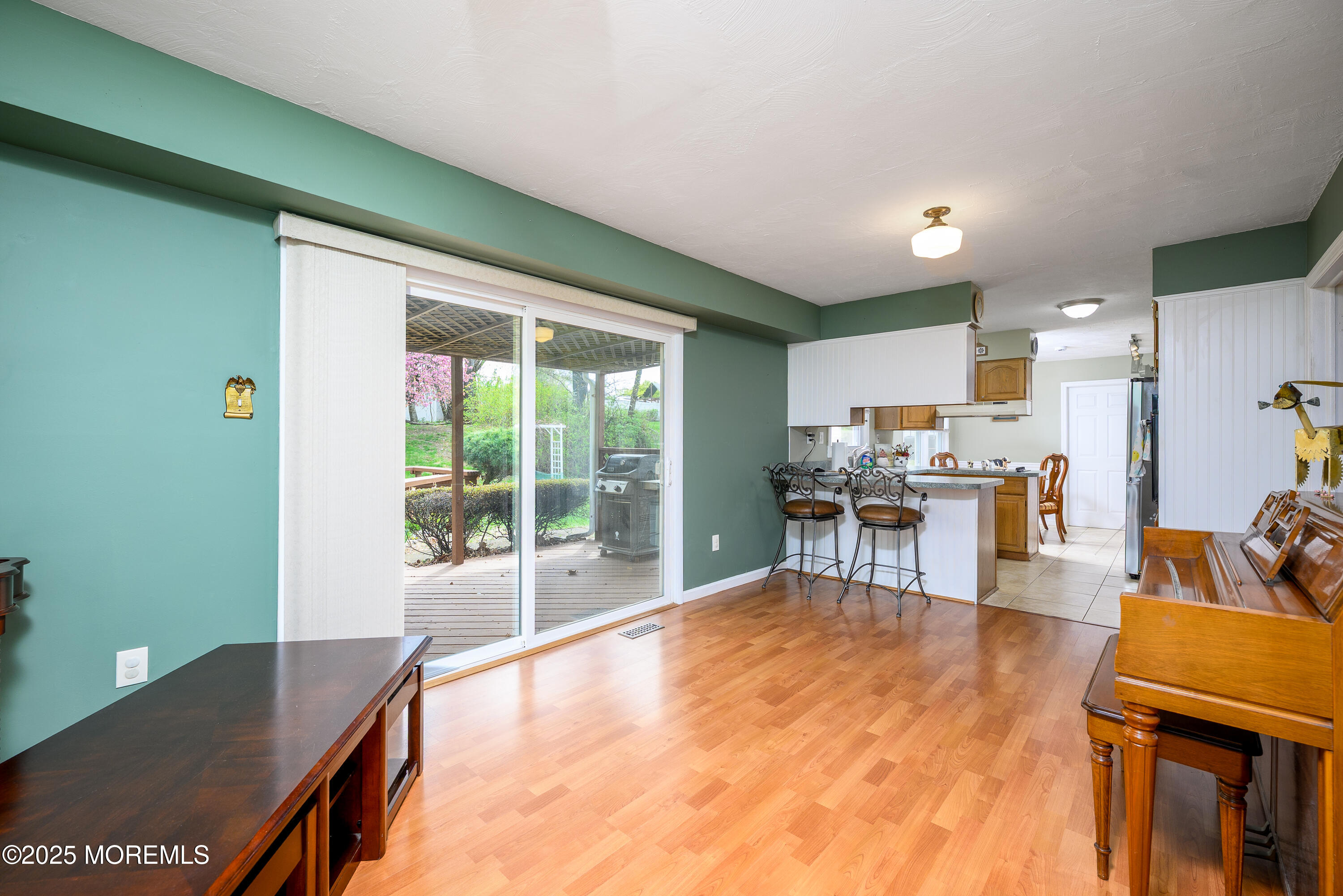 20 Edwards Lane, Manalapan, New Jersey image 10
