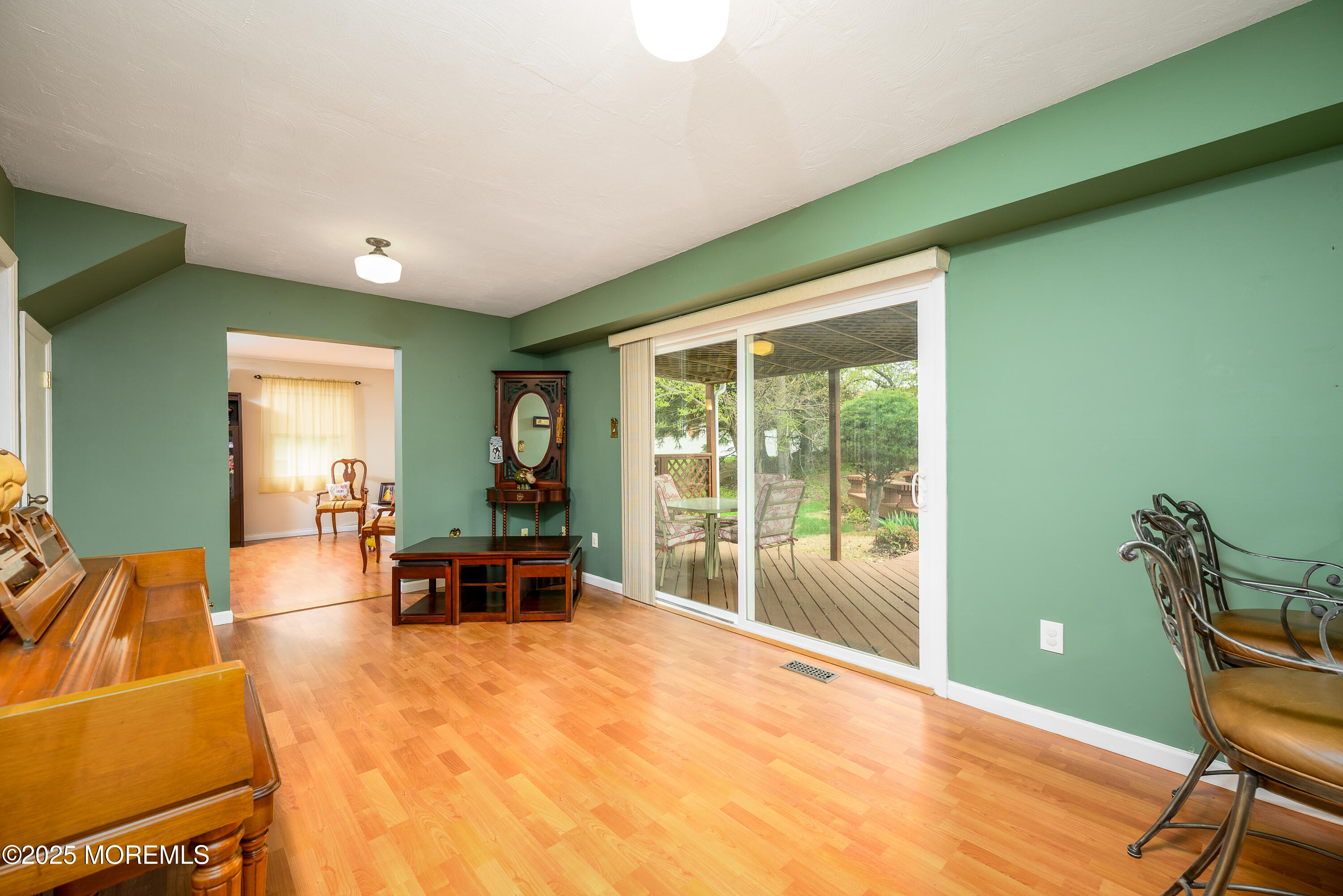 20 Edwards Lane, Manalapan, New Jersey image 13