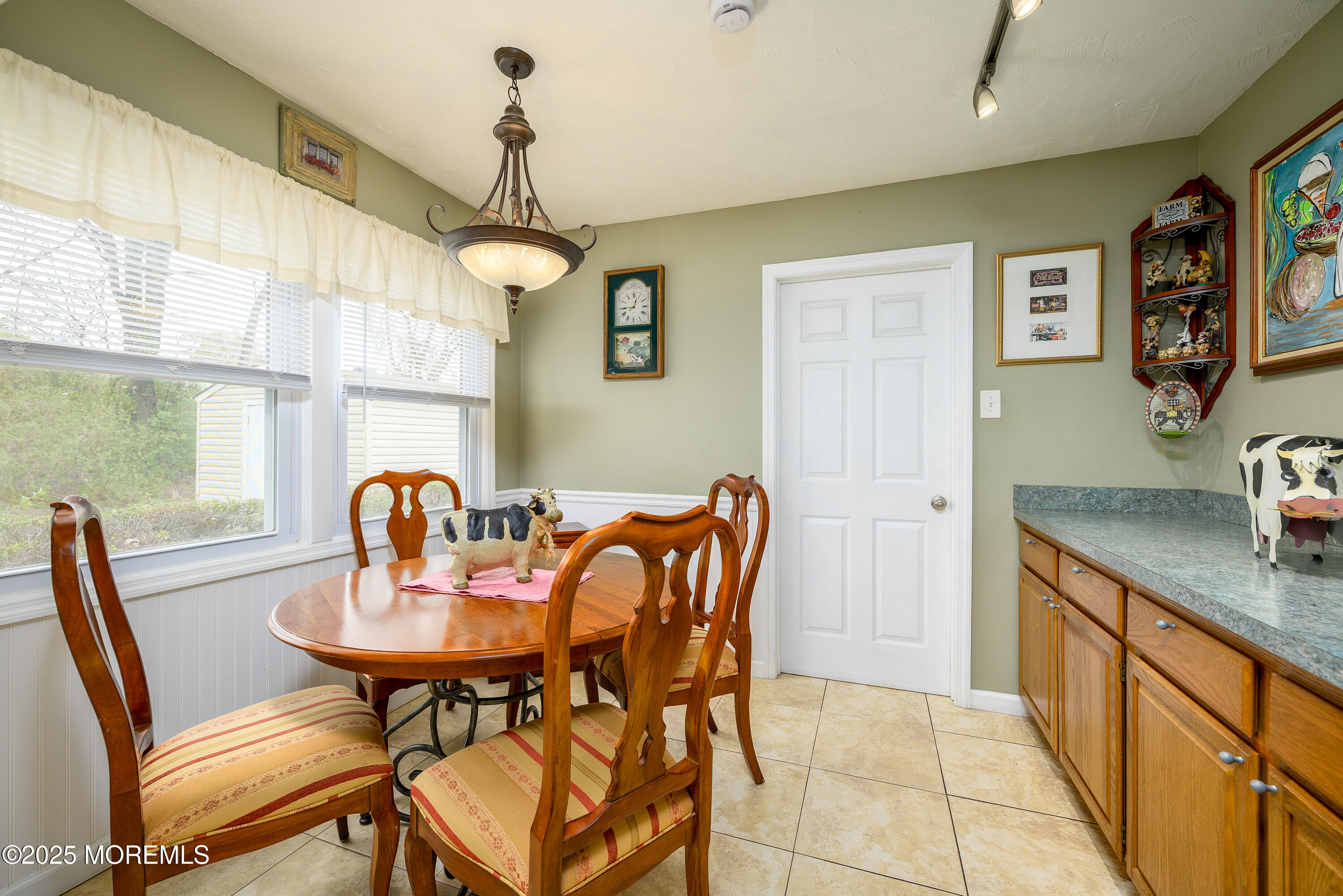 20 Edwards Lane, Manalapan, New Jersey image 14